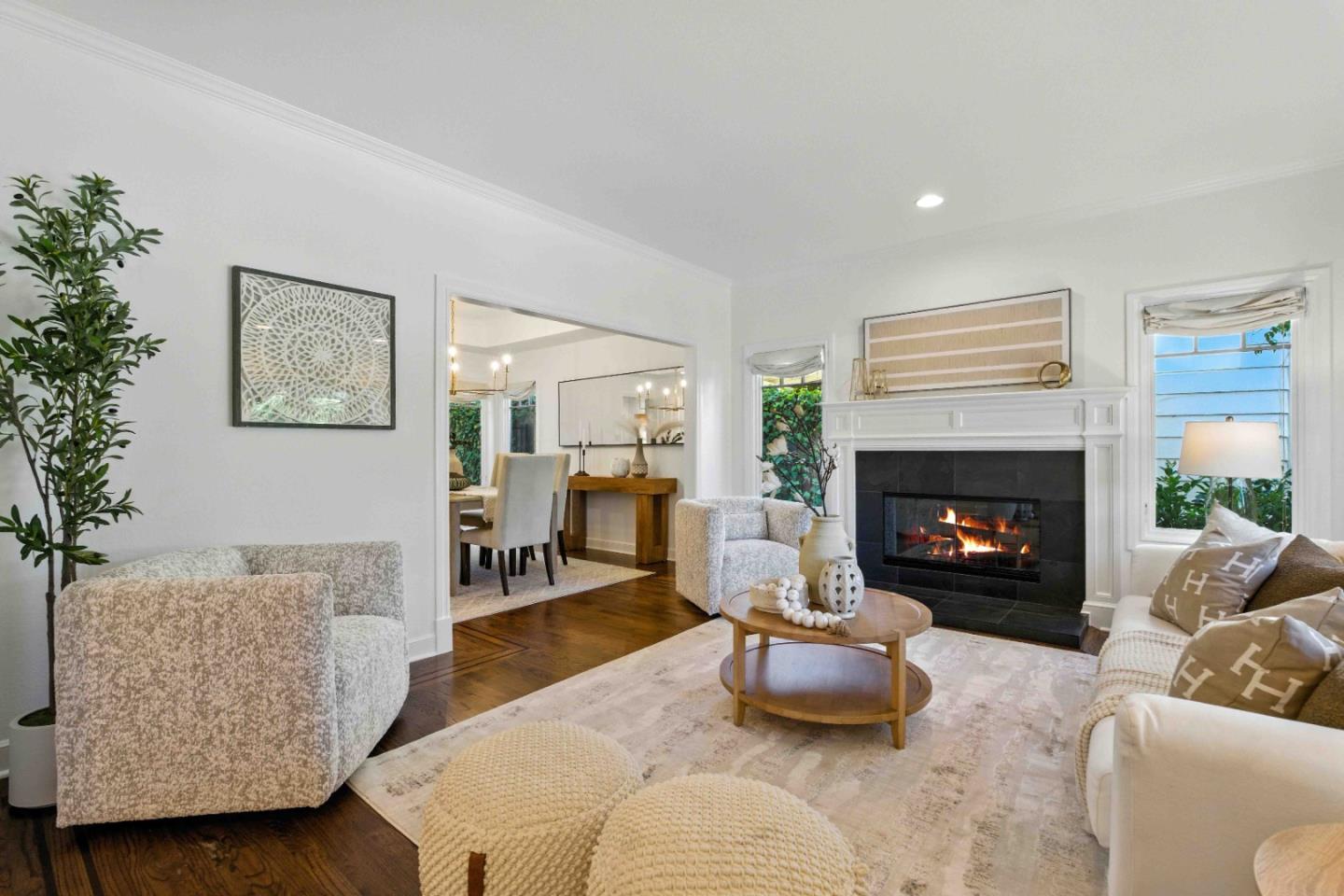 2235 Carmelita Drive