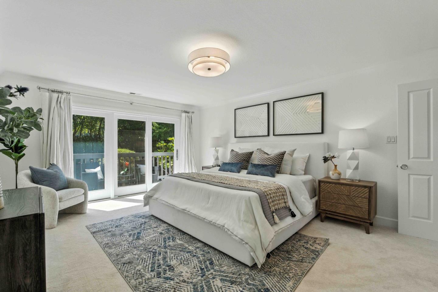 2235 Carmelita Drive