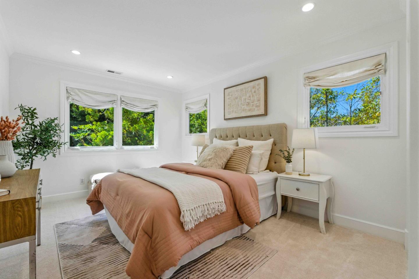 2235 Carmelita Drive