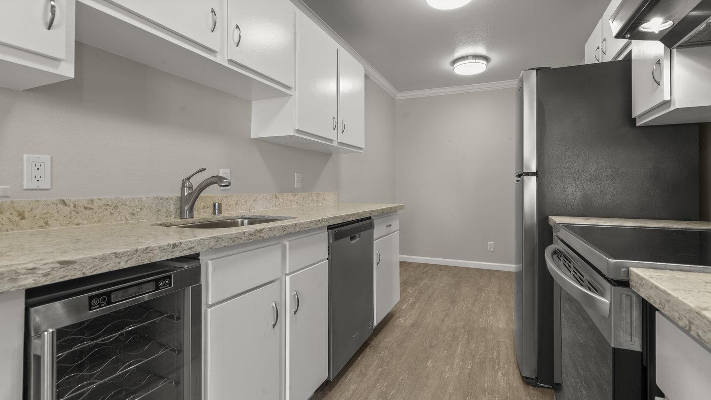 910 Beach Park Boulevard 106