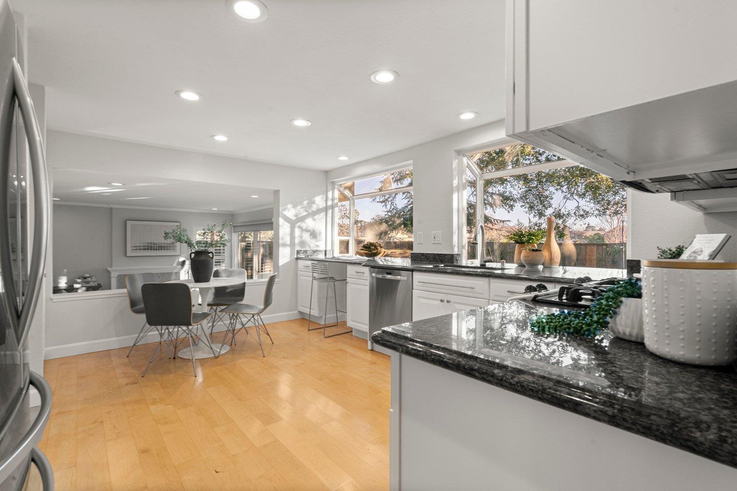 600 Bainbridge Street