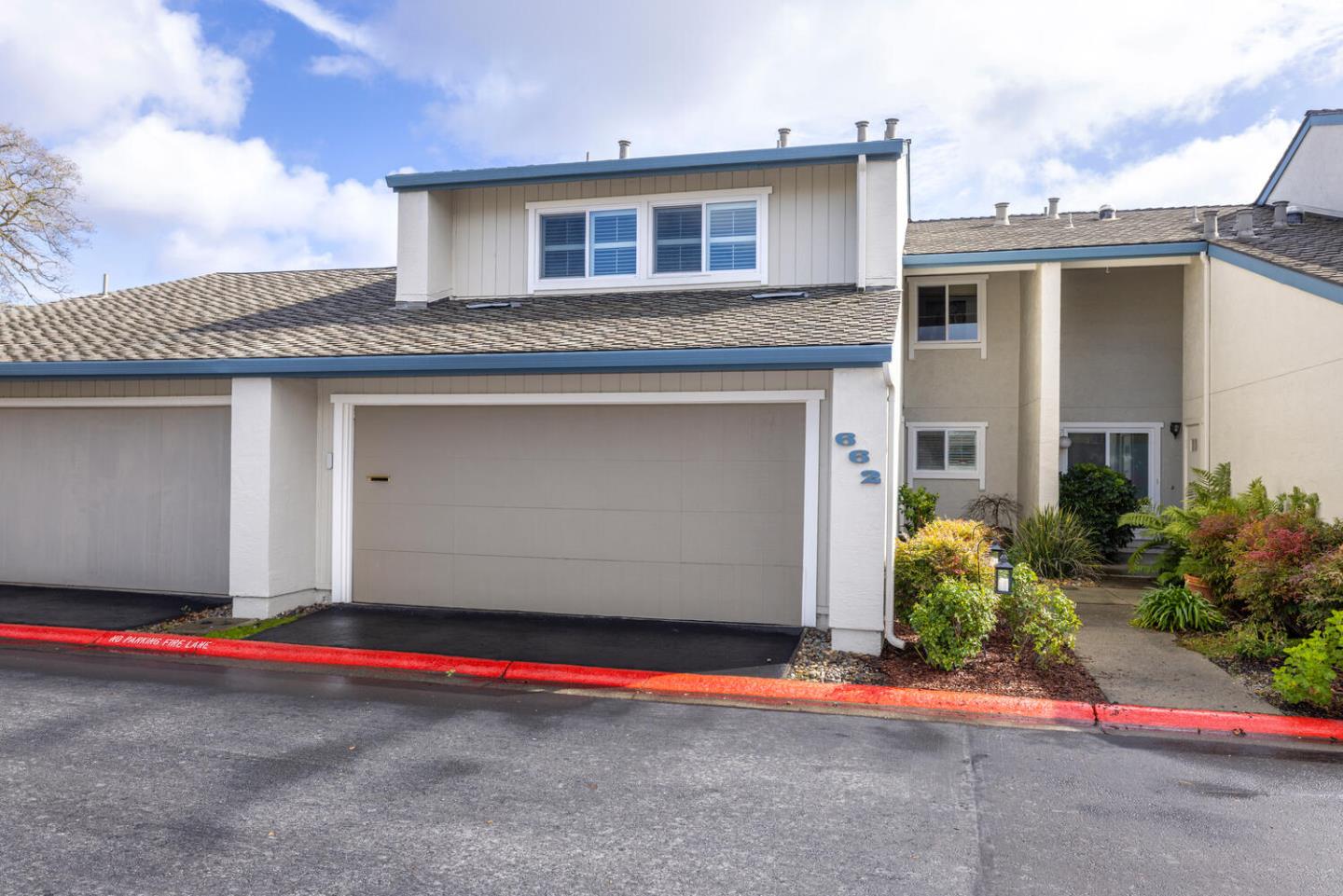 662 Draco Lane