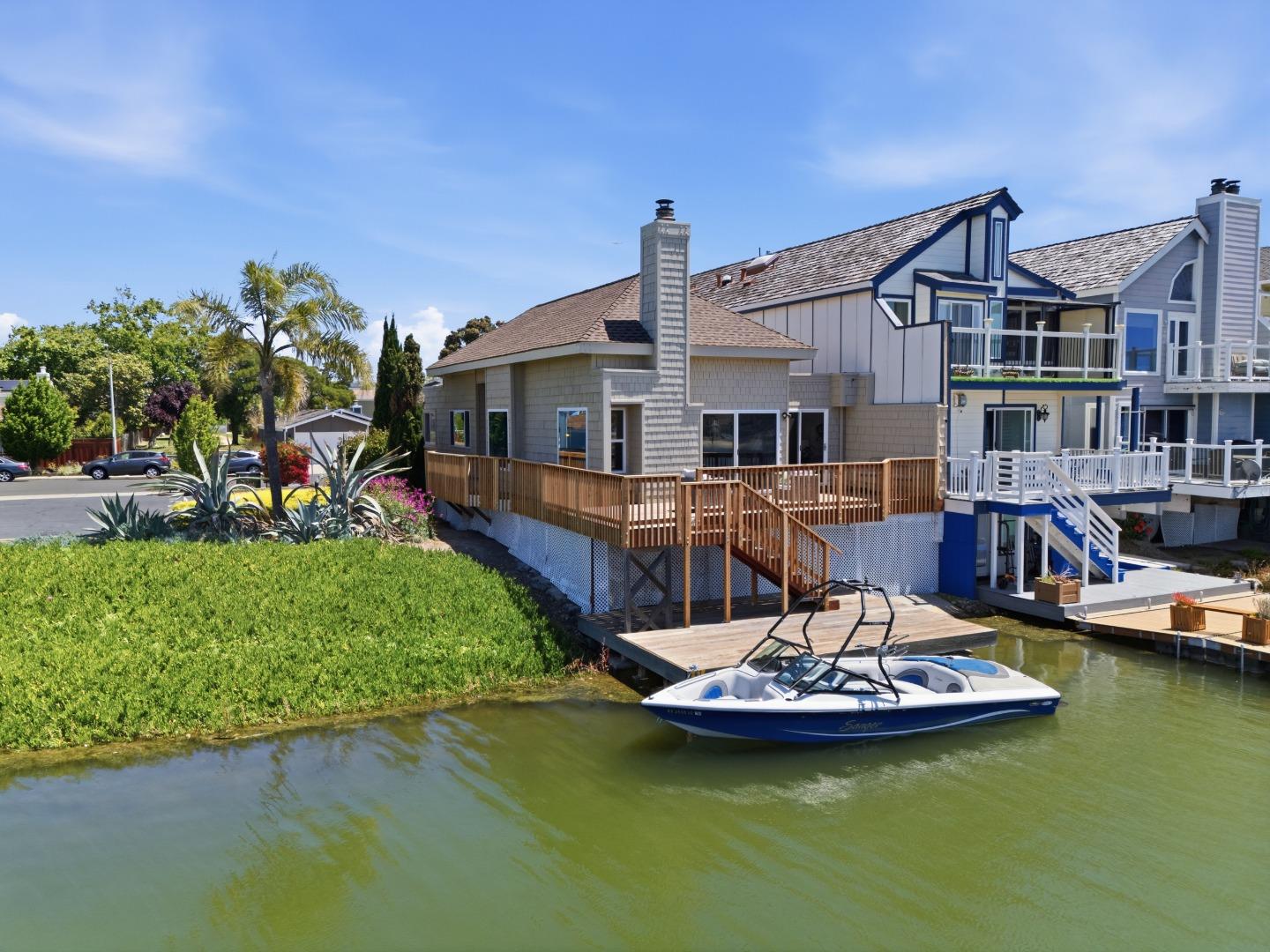 1057 Shoal DR