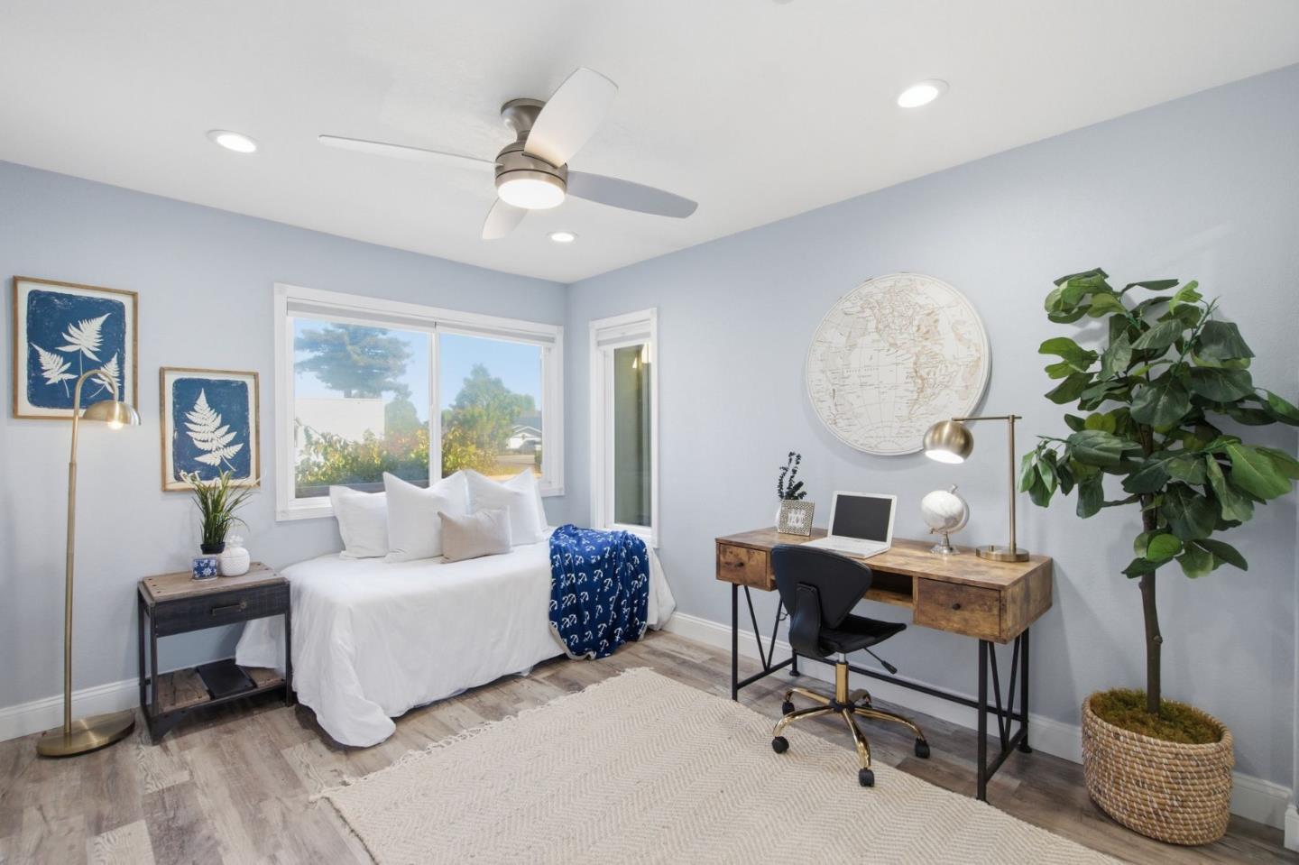 1057 Shoal DR
