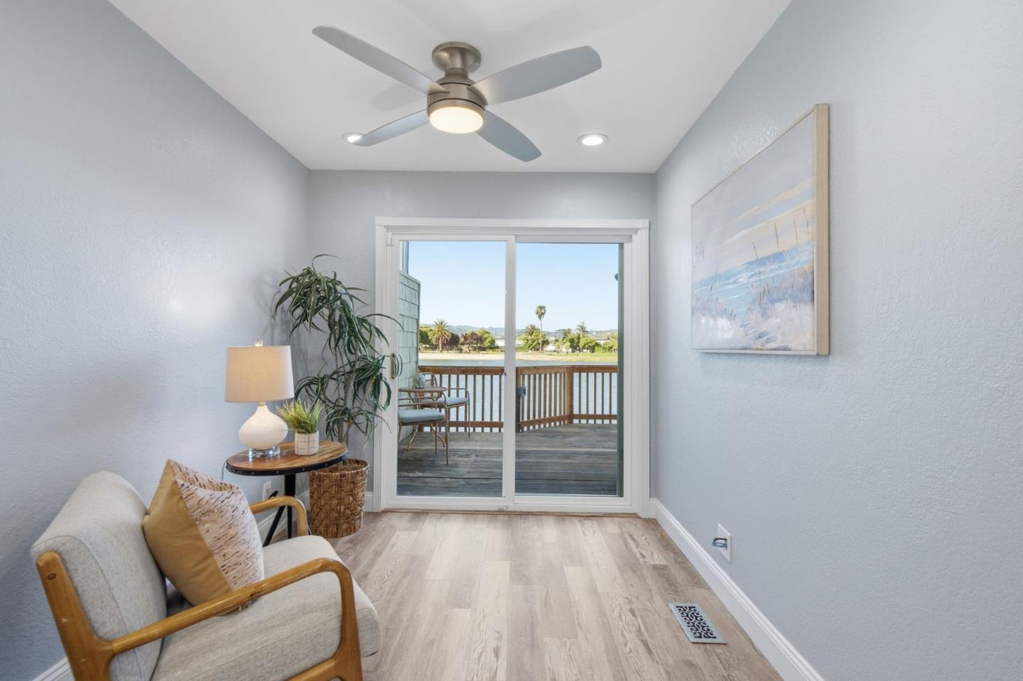1057 Shoal DR