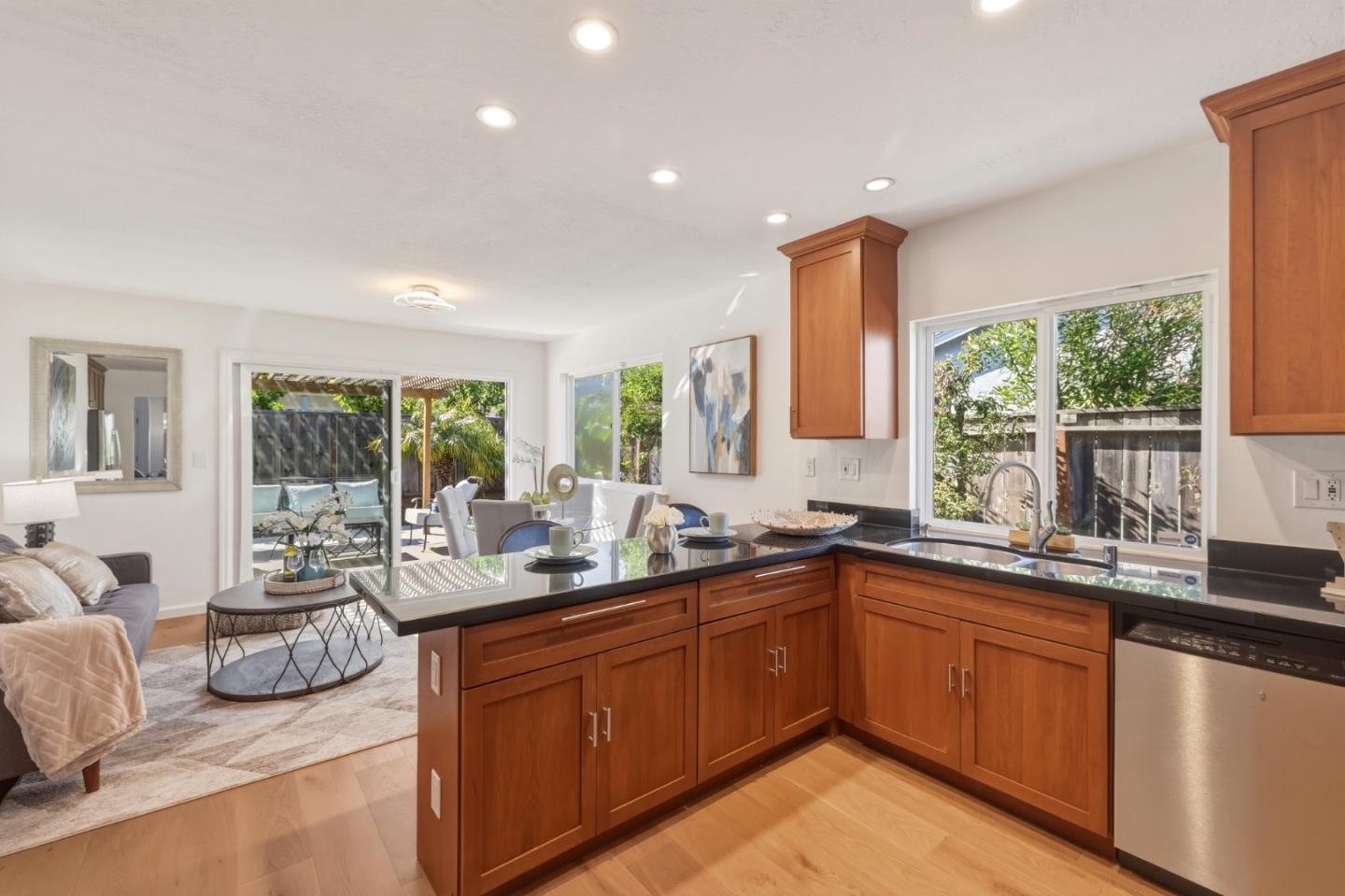241 Winchester CT