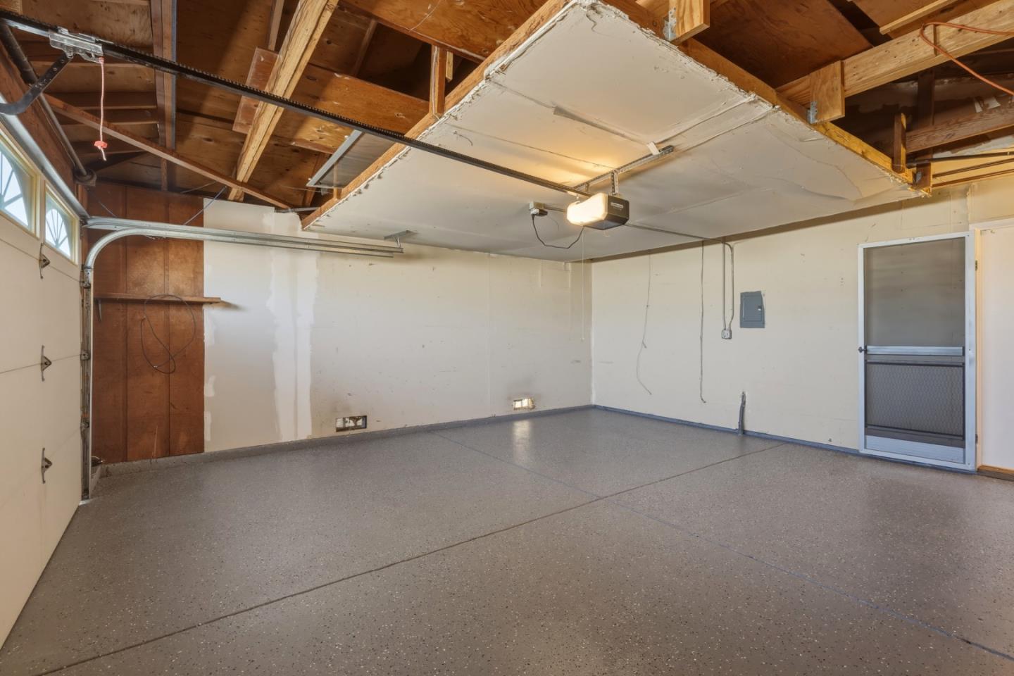 241 Winchester CT