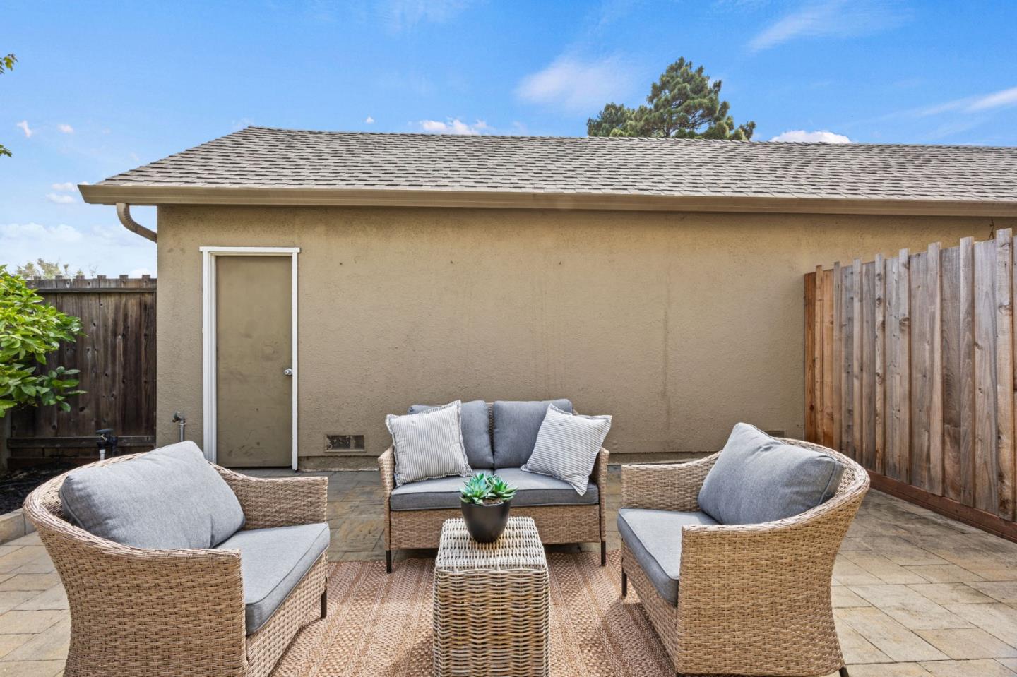1020 Gull Avenue