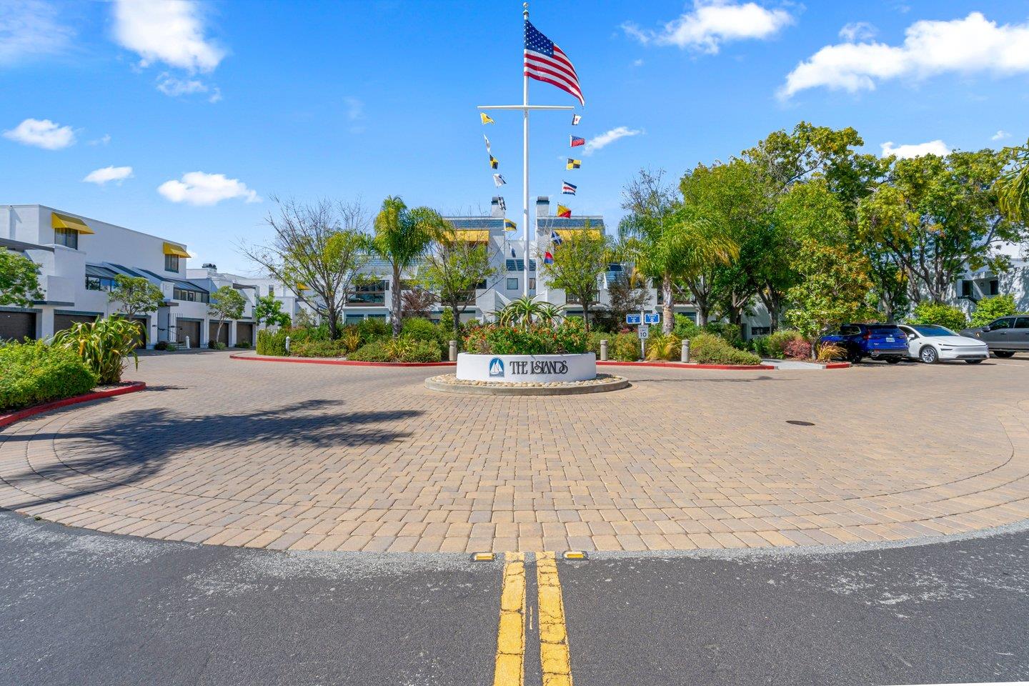 700 Portofino LN