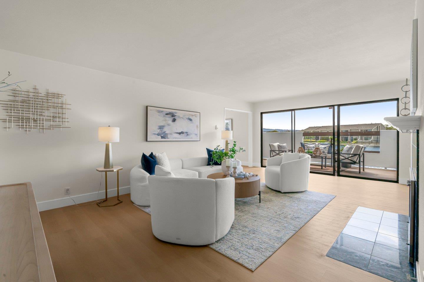 700 Portofino LN