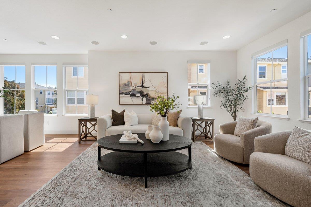 201 Keech DR