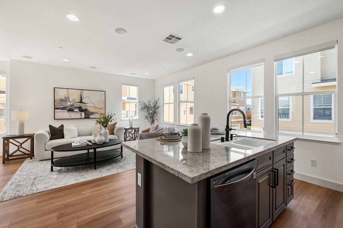 201 Keech DR