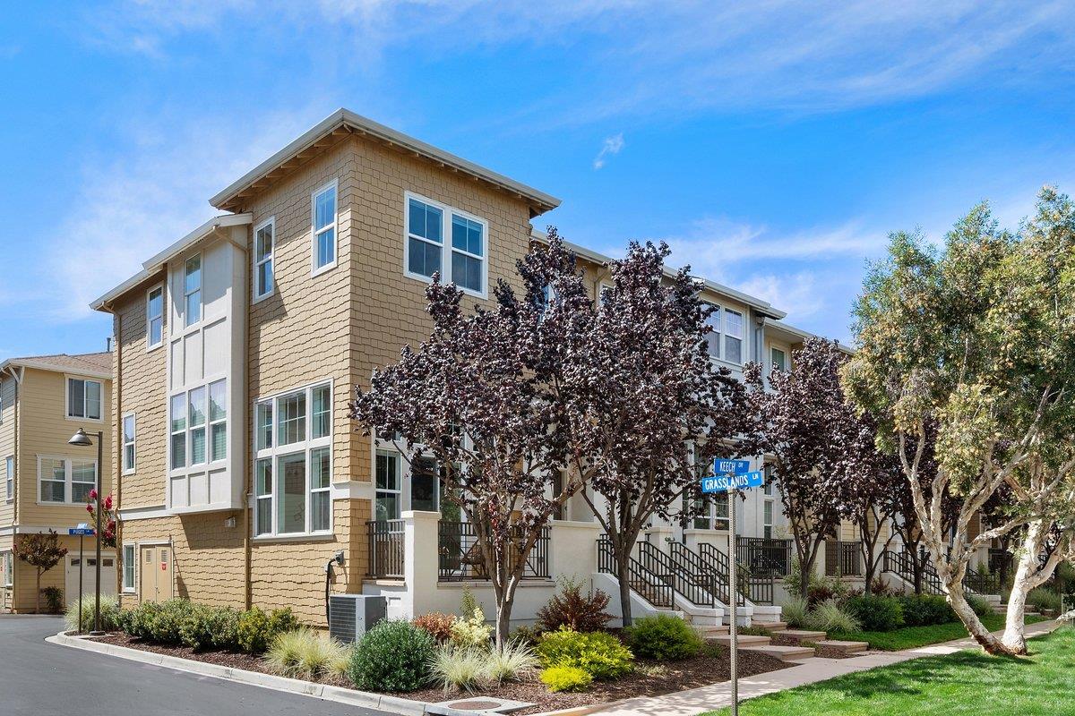 201 Keech DR