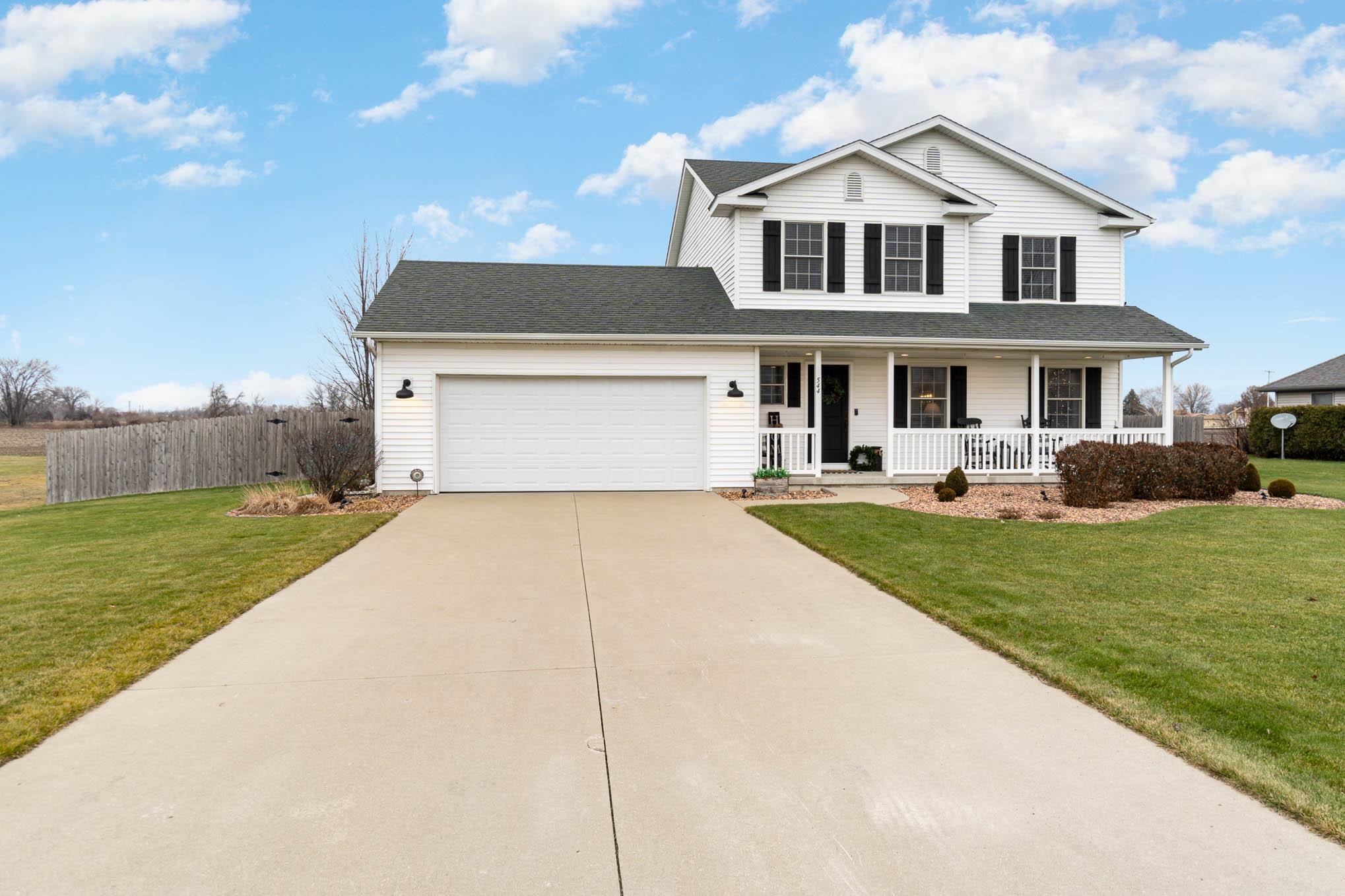 544 W Ridge Rd