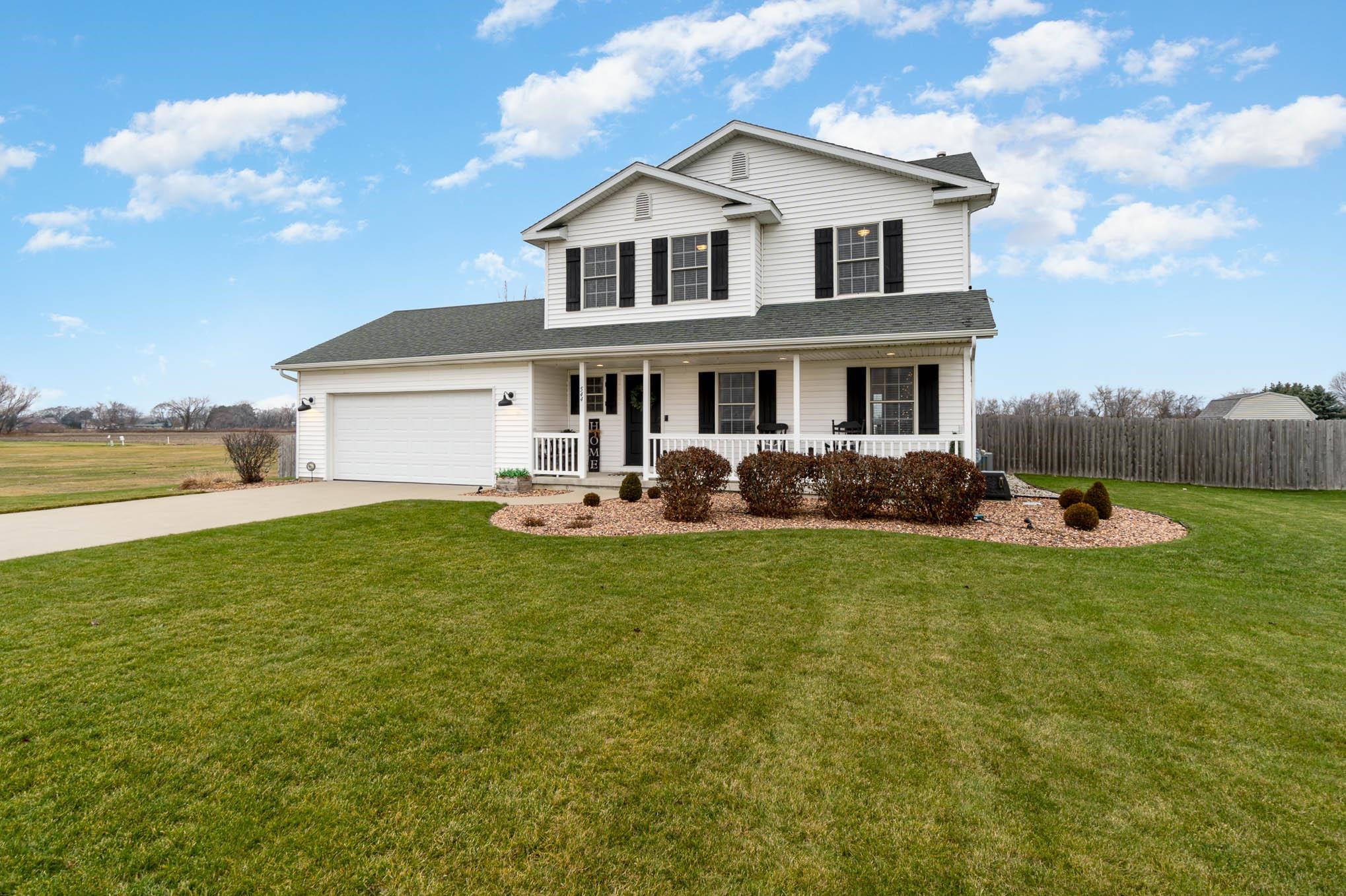 544 W Ridge Rd