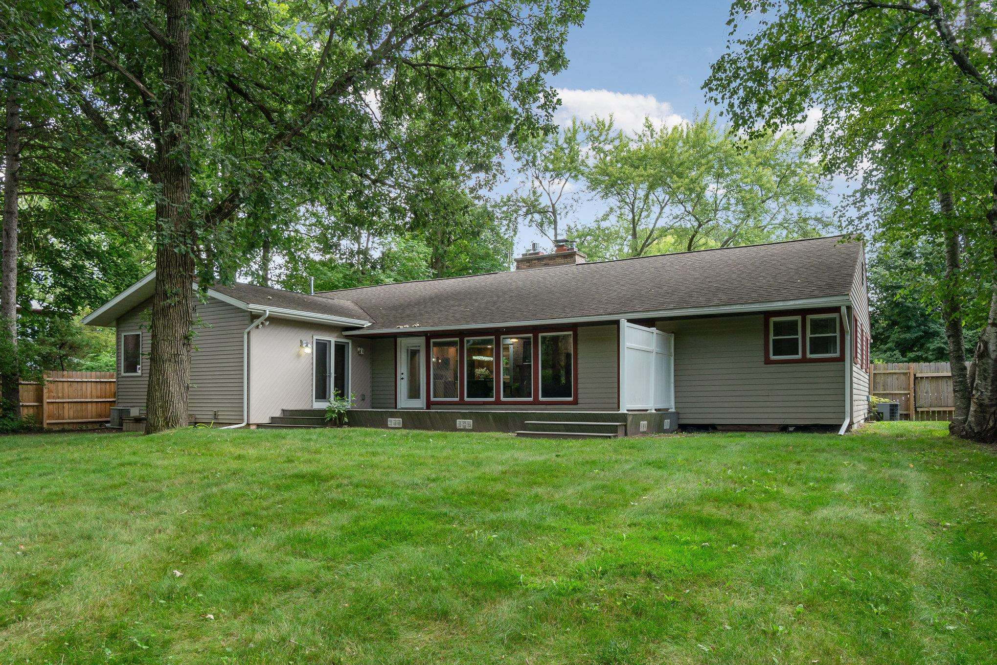 608 Hillcrest Road