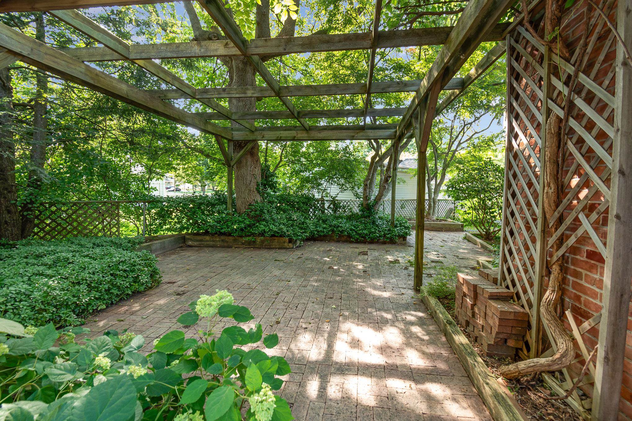 309 Helen Street