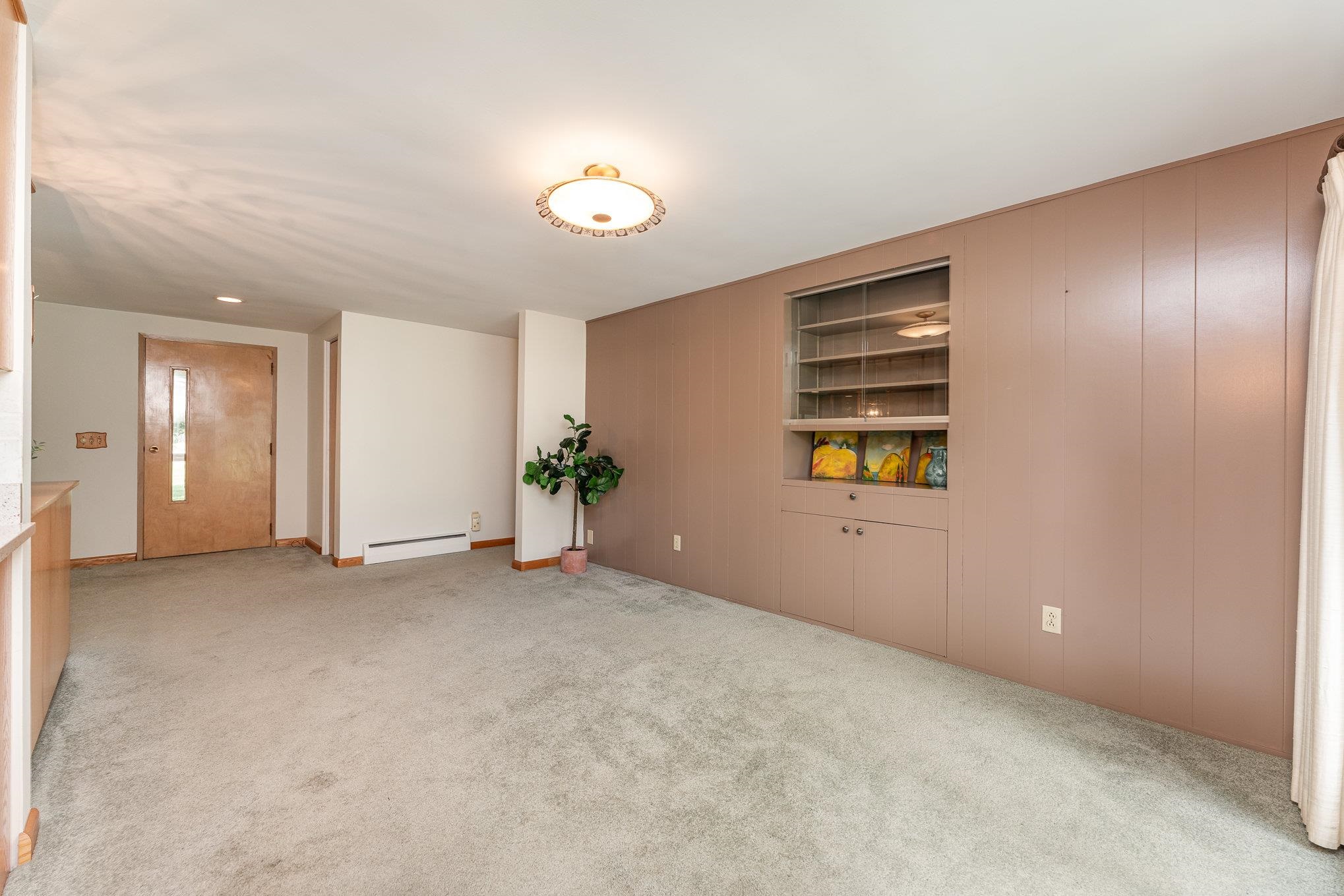 158 N Meridian Road
