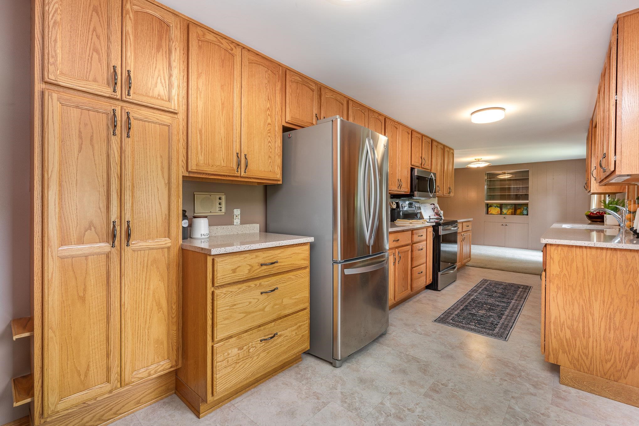158 N Meridian Road