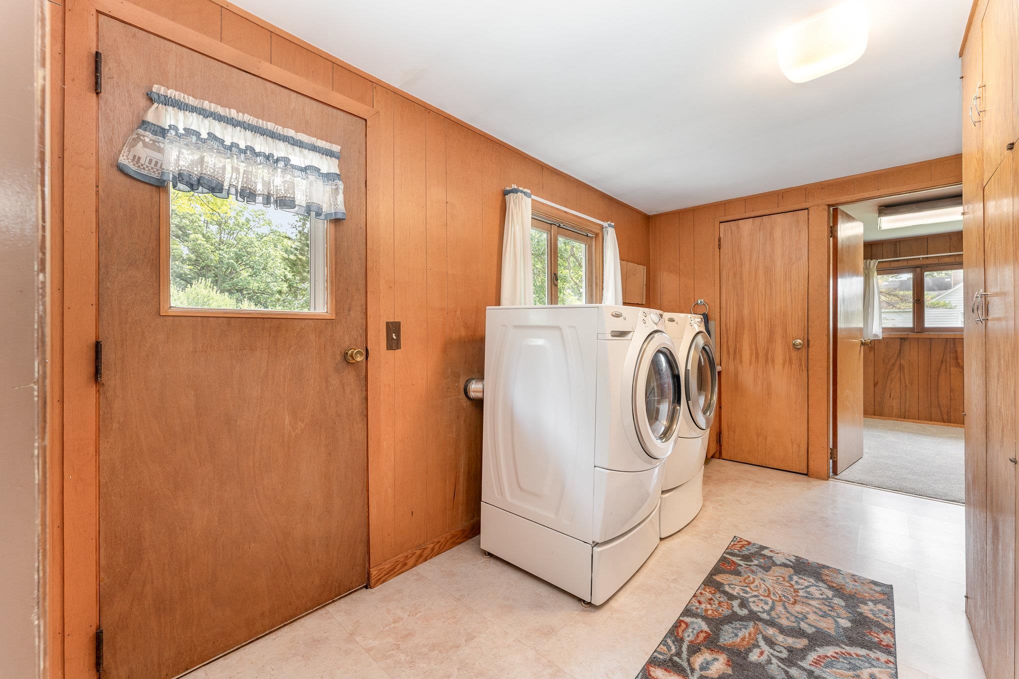 158 N Meridian Road