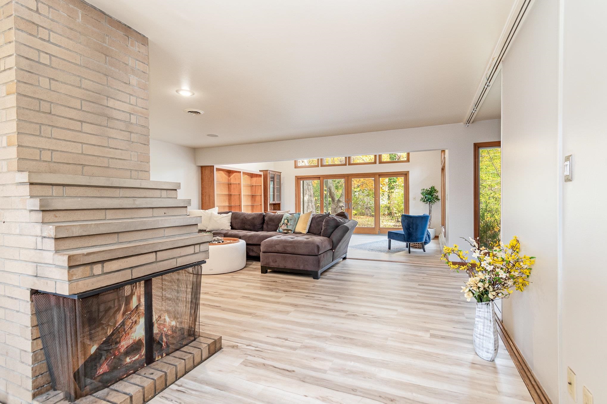 4304 Castle Drive