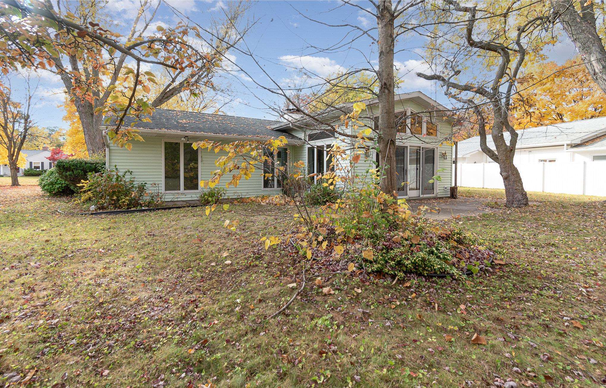 4304 Castle Drive