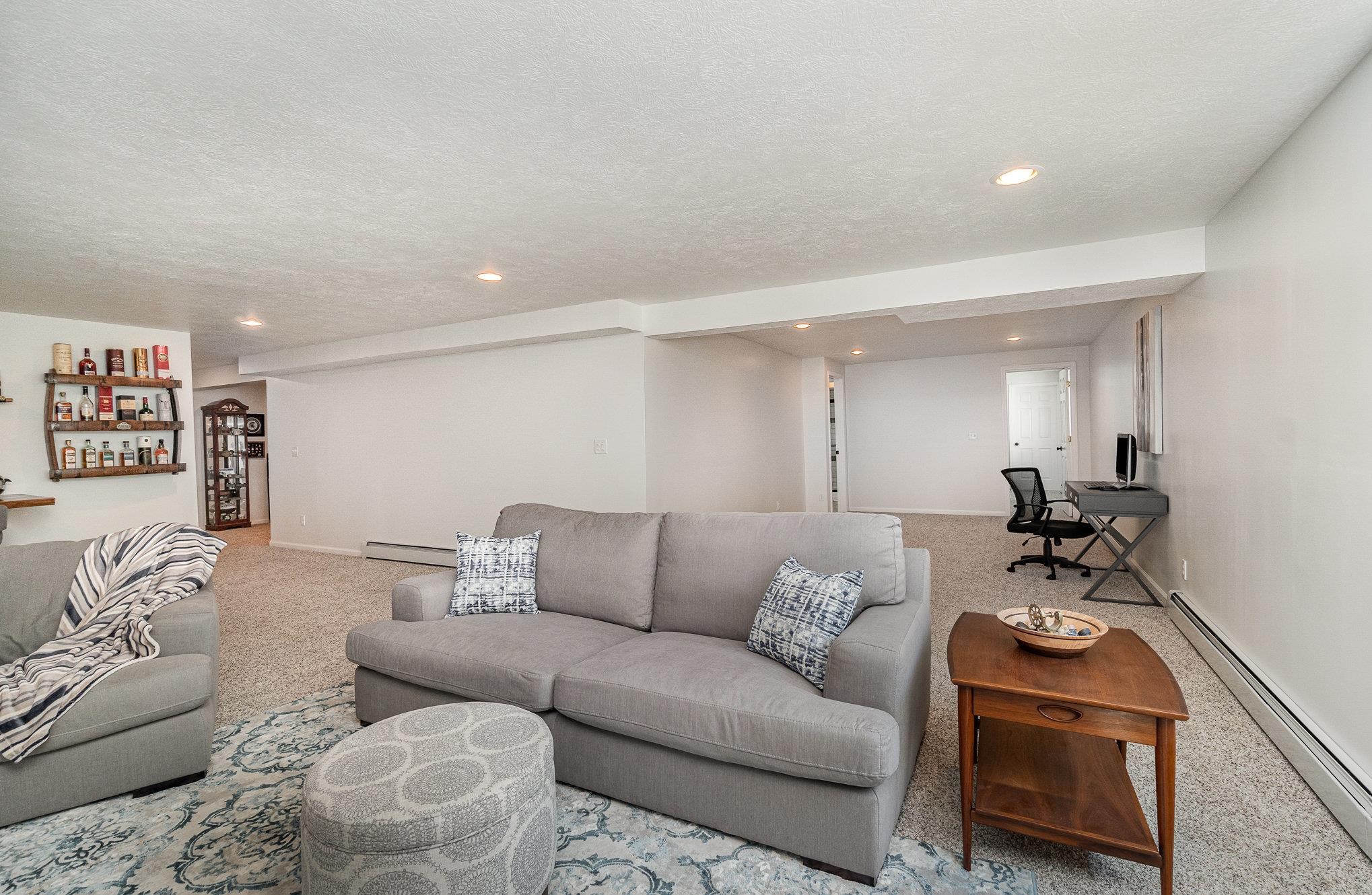 7629 Mammoth Pines Drive