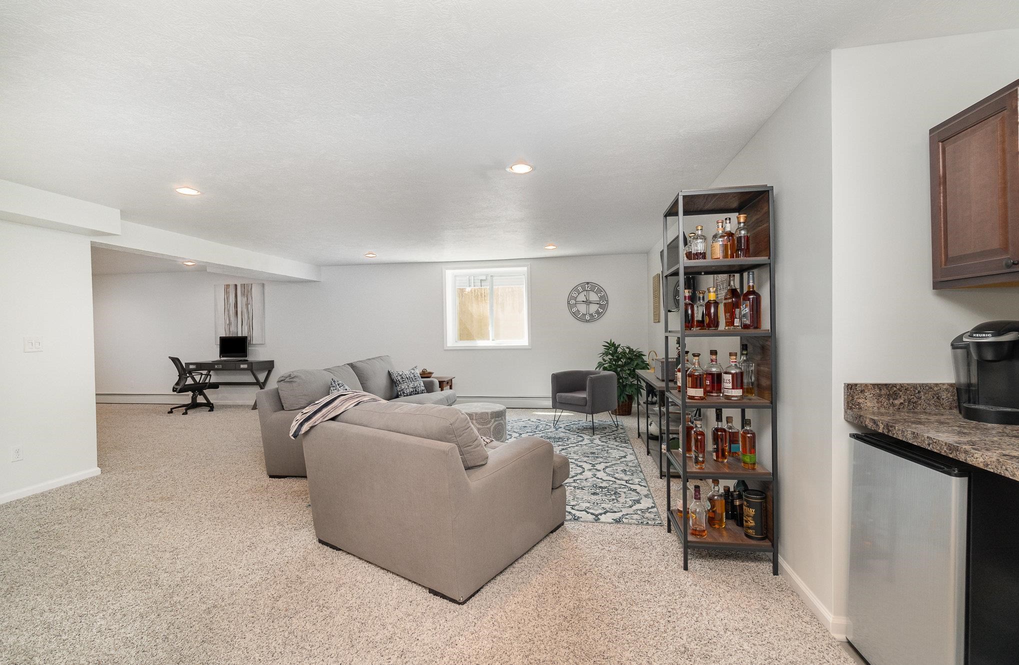 7629 Mammoth Pines Drive