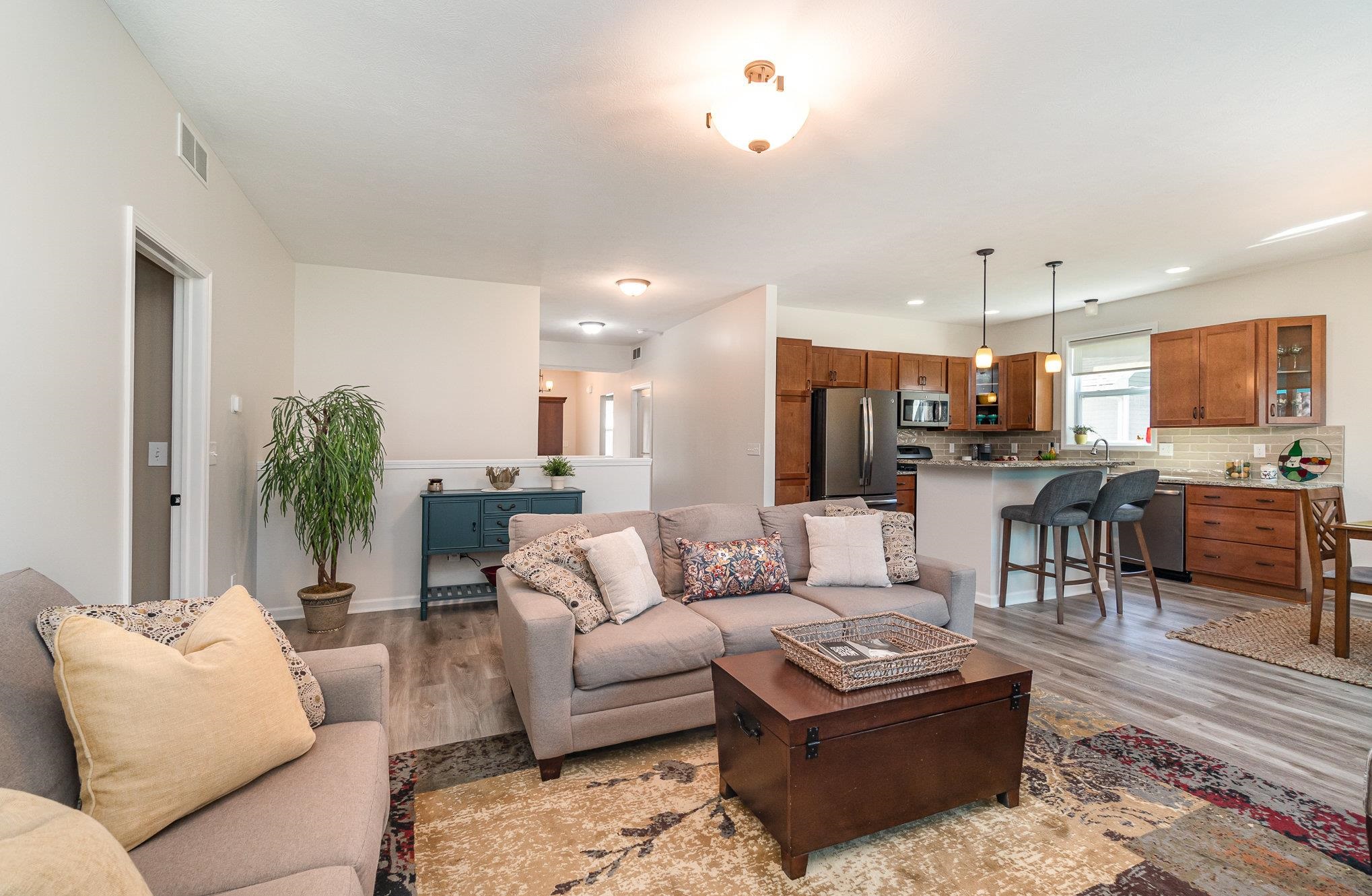 7629 Mammoth Pines Drive
