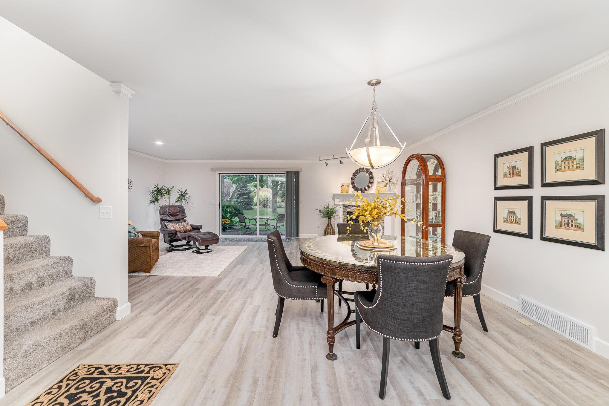 8957 Oak Meadow Unit 11 Drive Unit: 11