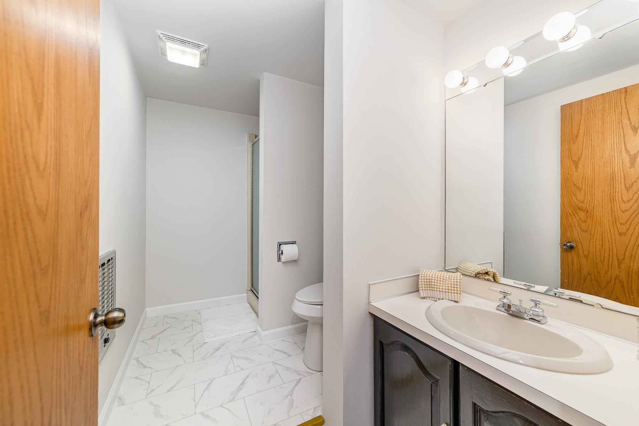 8957 Oak Meadow Unit 11 Drive Unit: 11