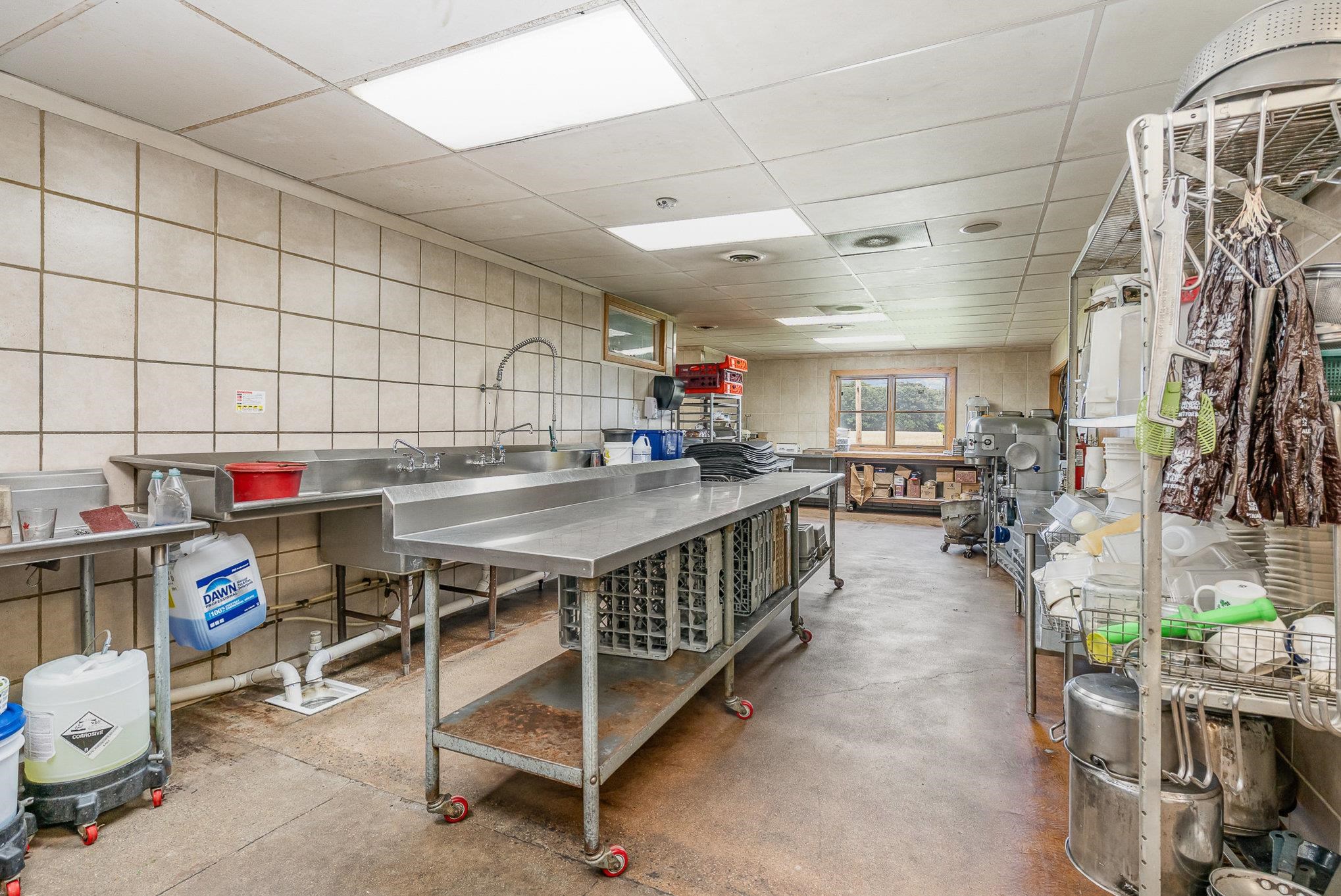 13105 Gratiot Road