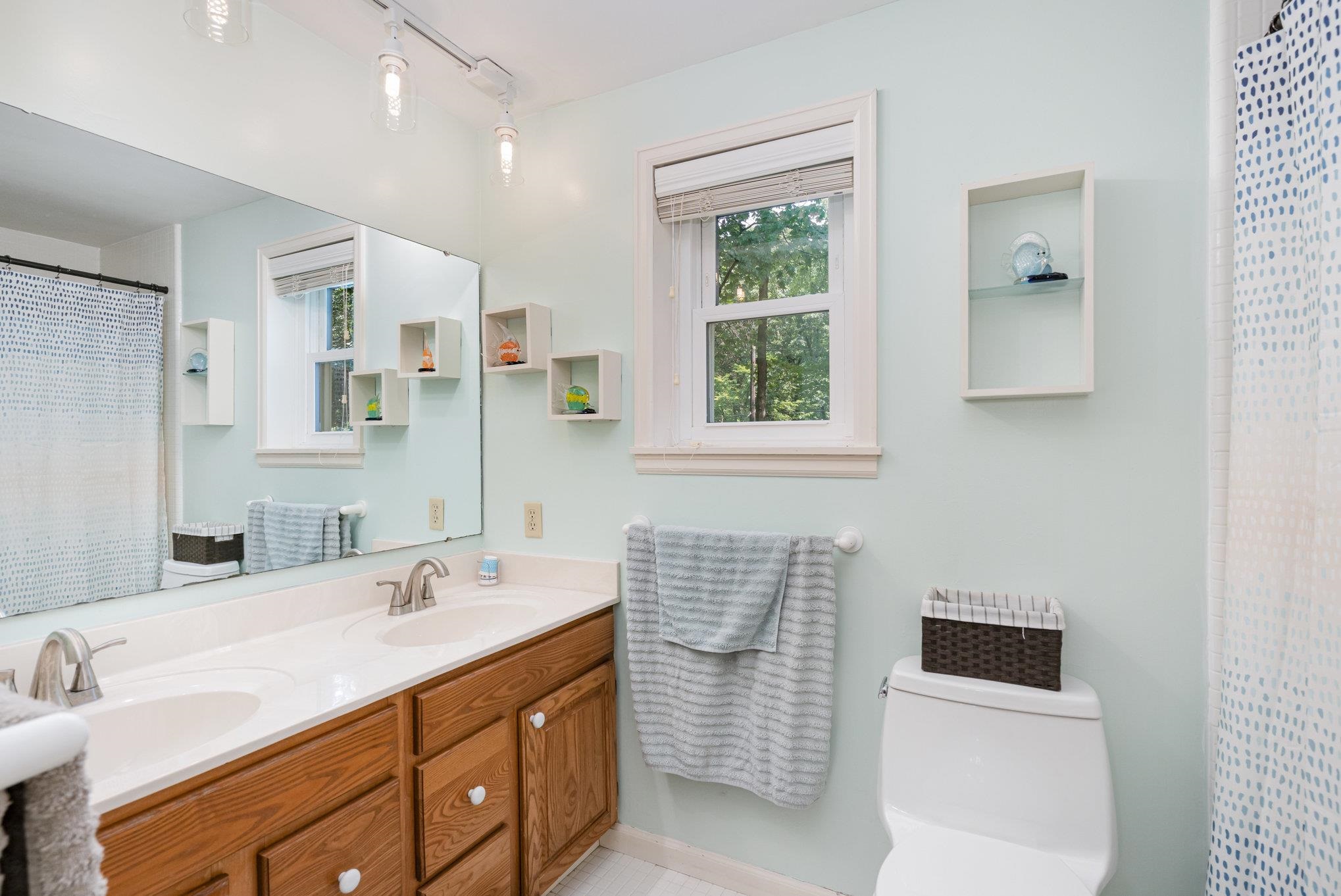 5411 Sturgeon Creek Parkway