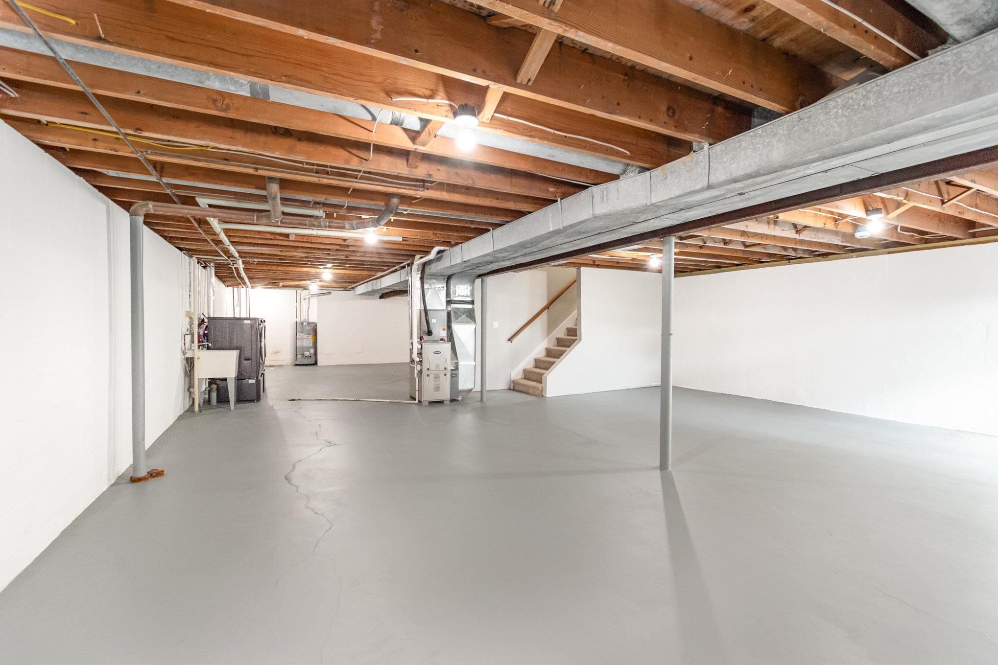 4911 Sturgeon Creek Parkway