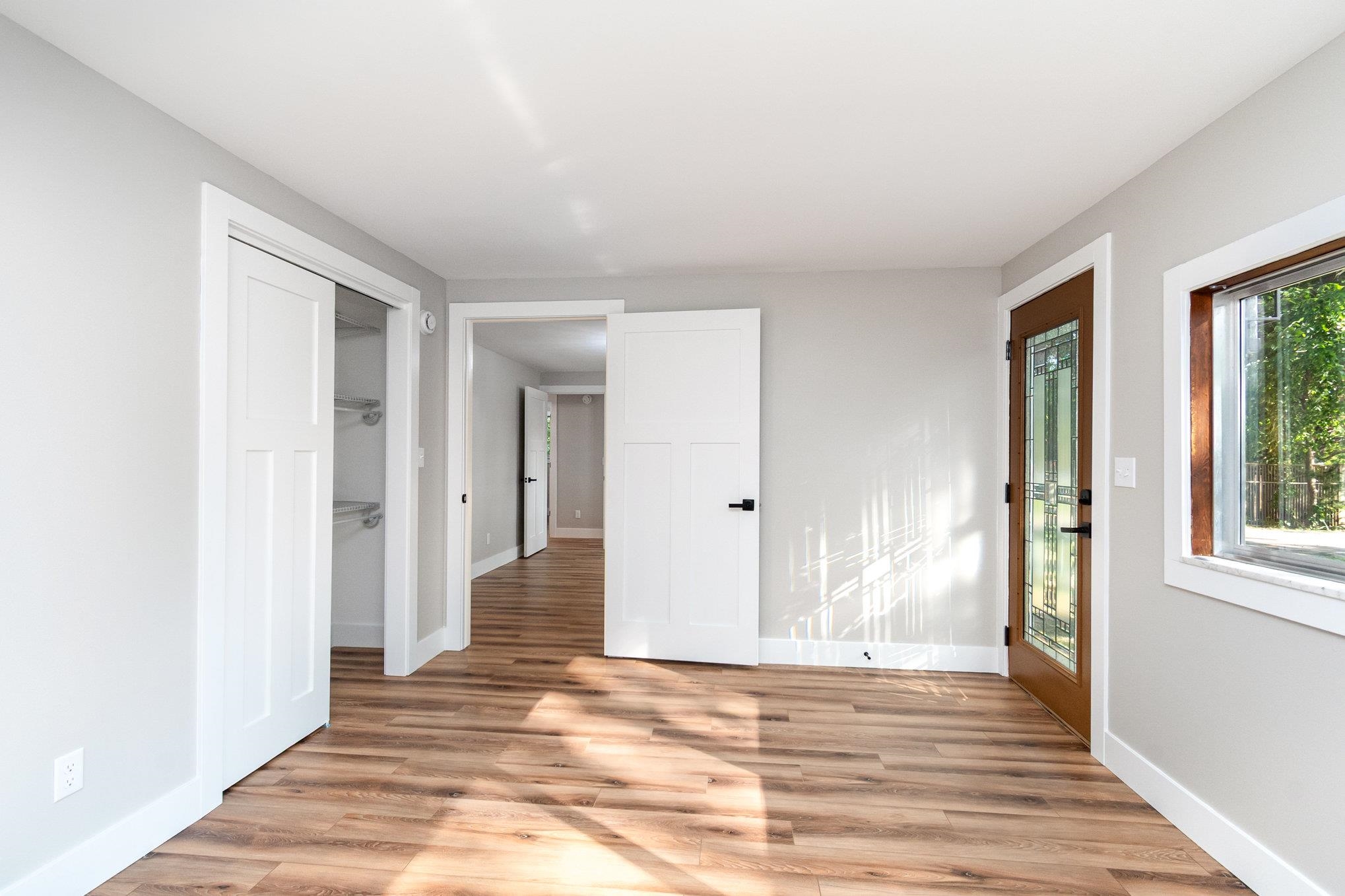 4911 Sturgeon Creek Parkway