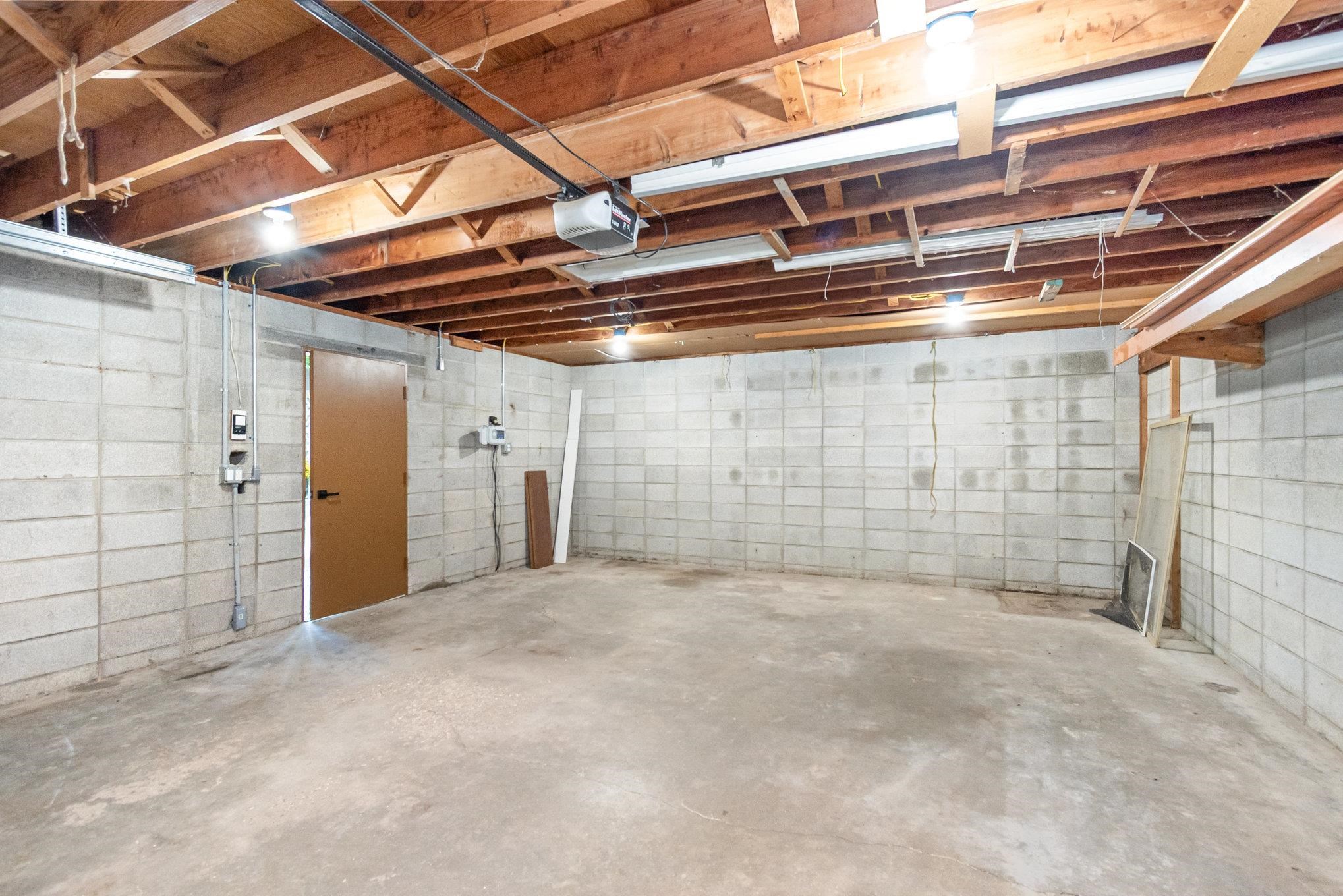 4911 Sturgeon Creek Parkway