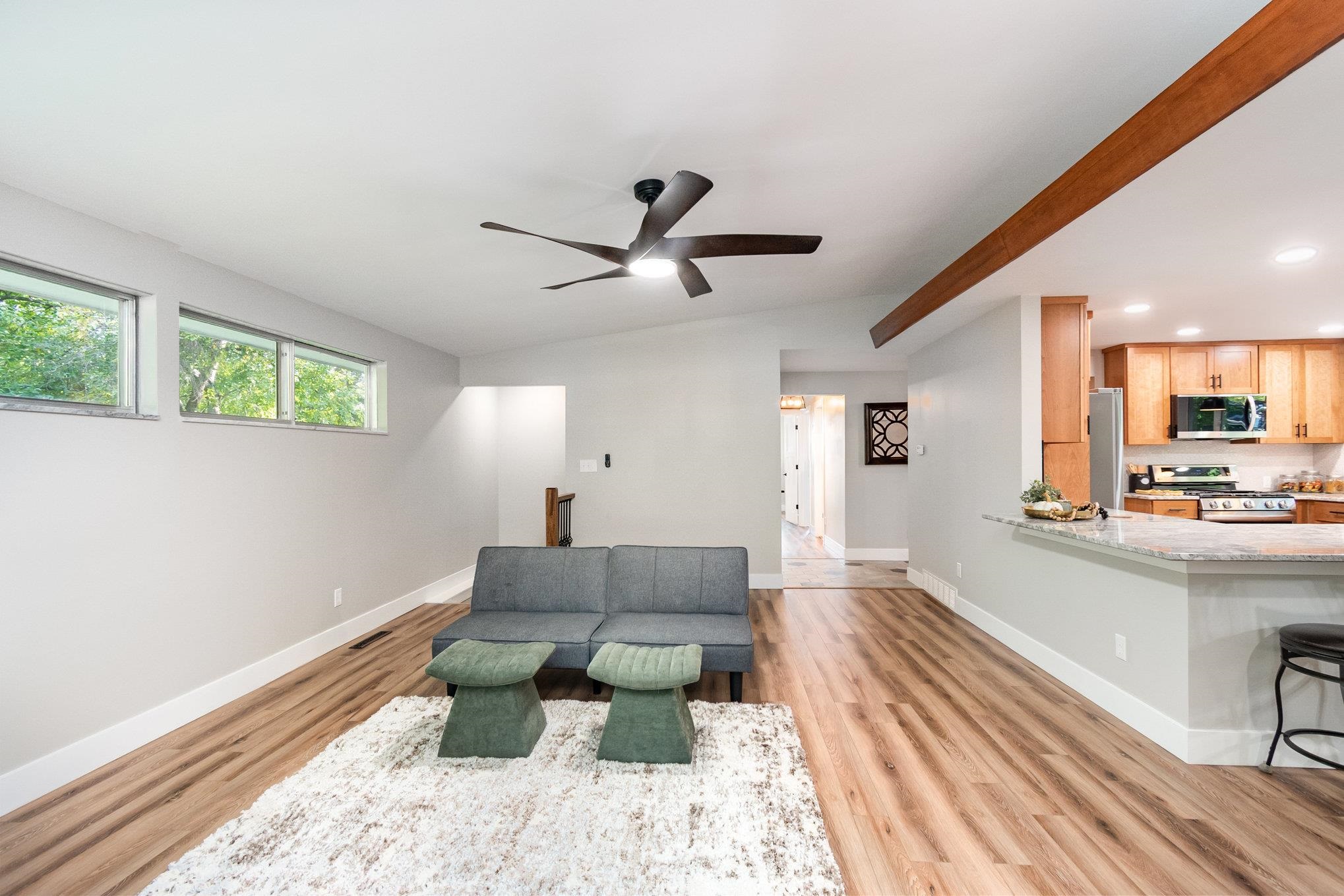 4911 Sturgeon Creek Parkway