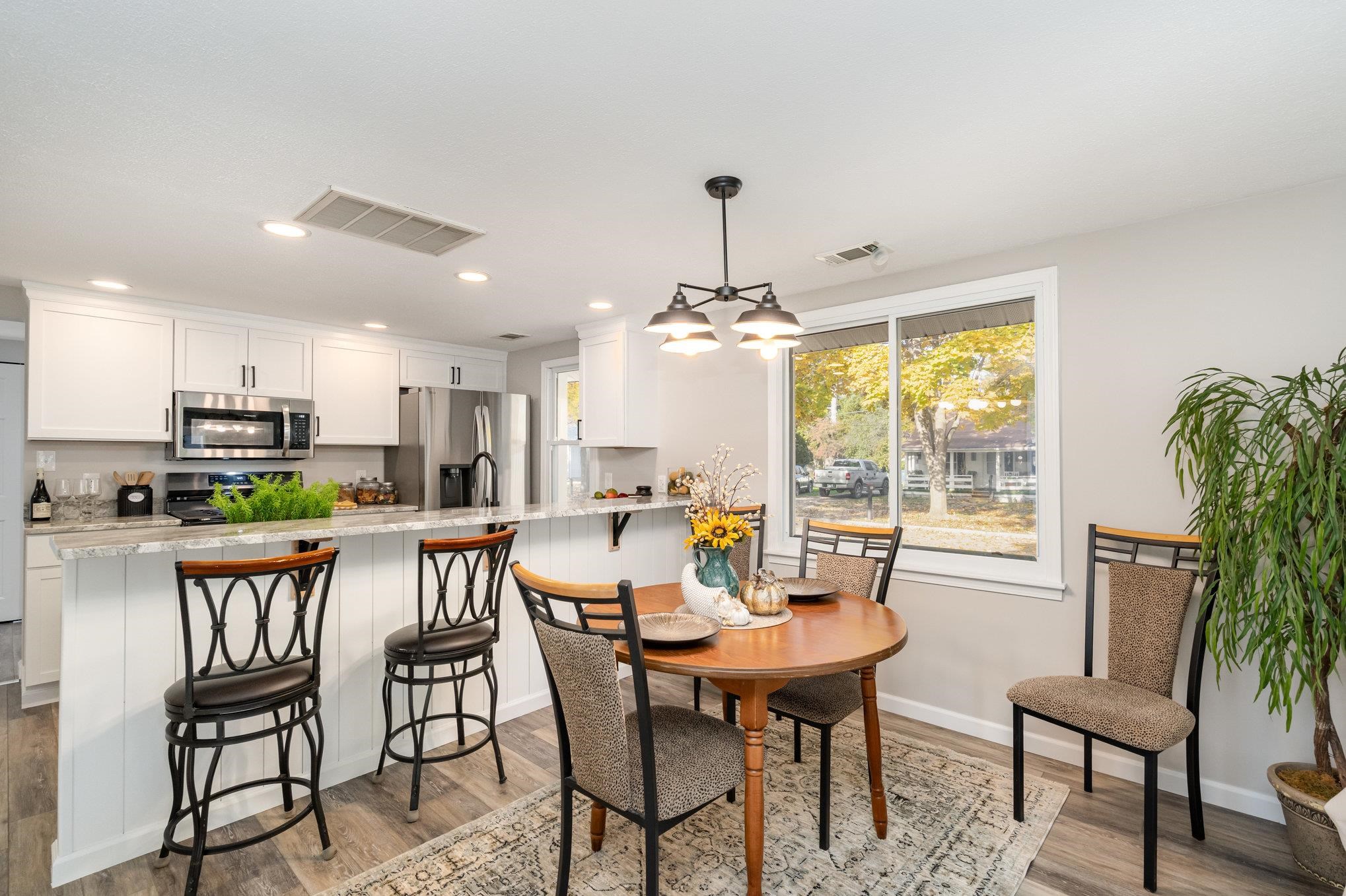 1711 Adelaide Street