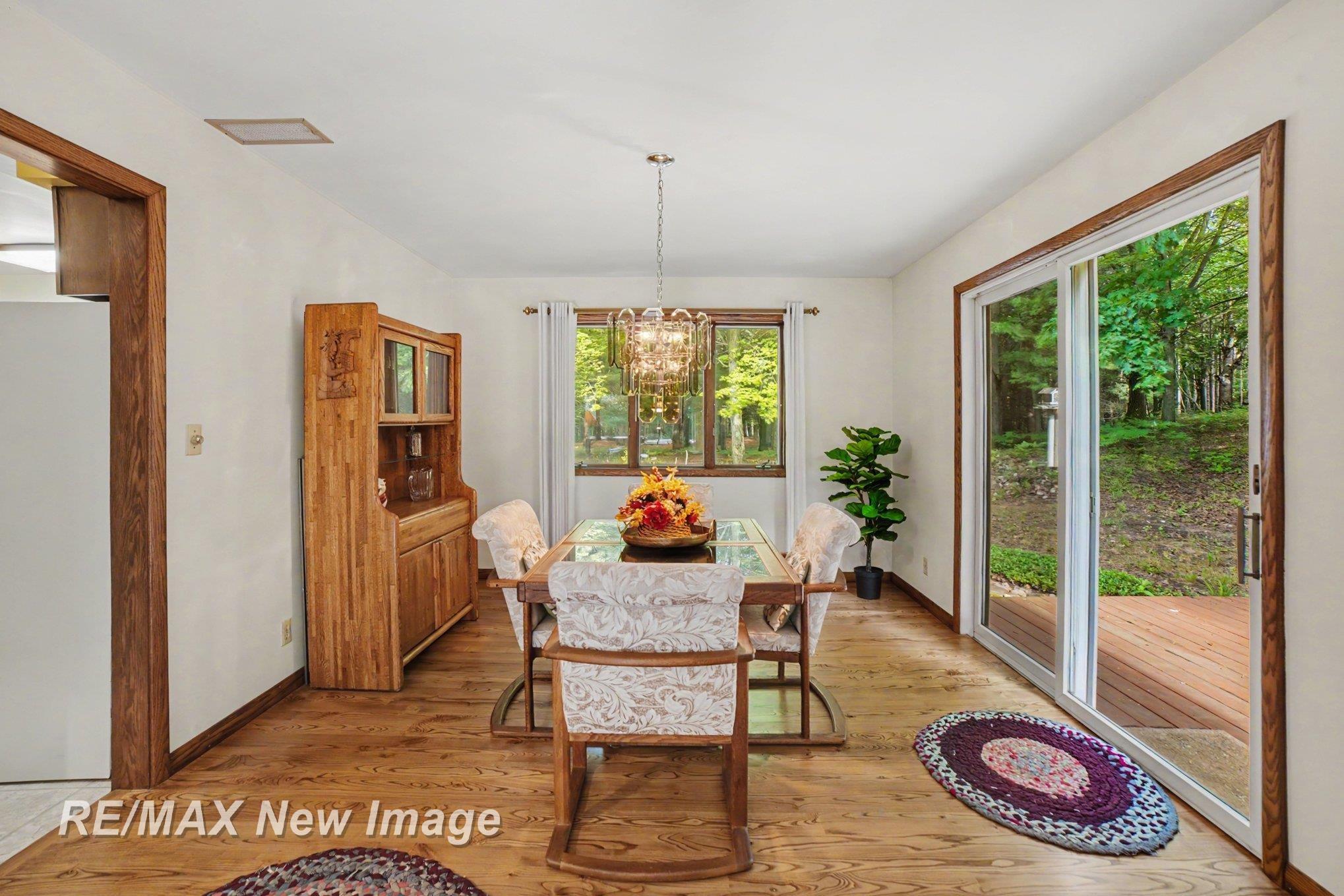 4093 Pruess Road