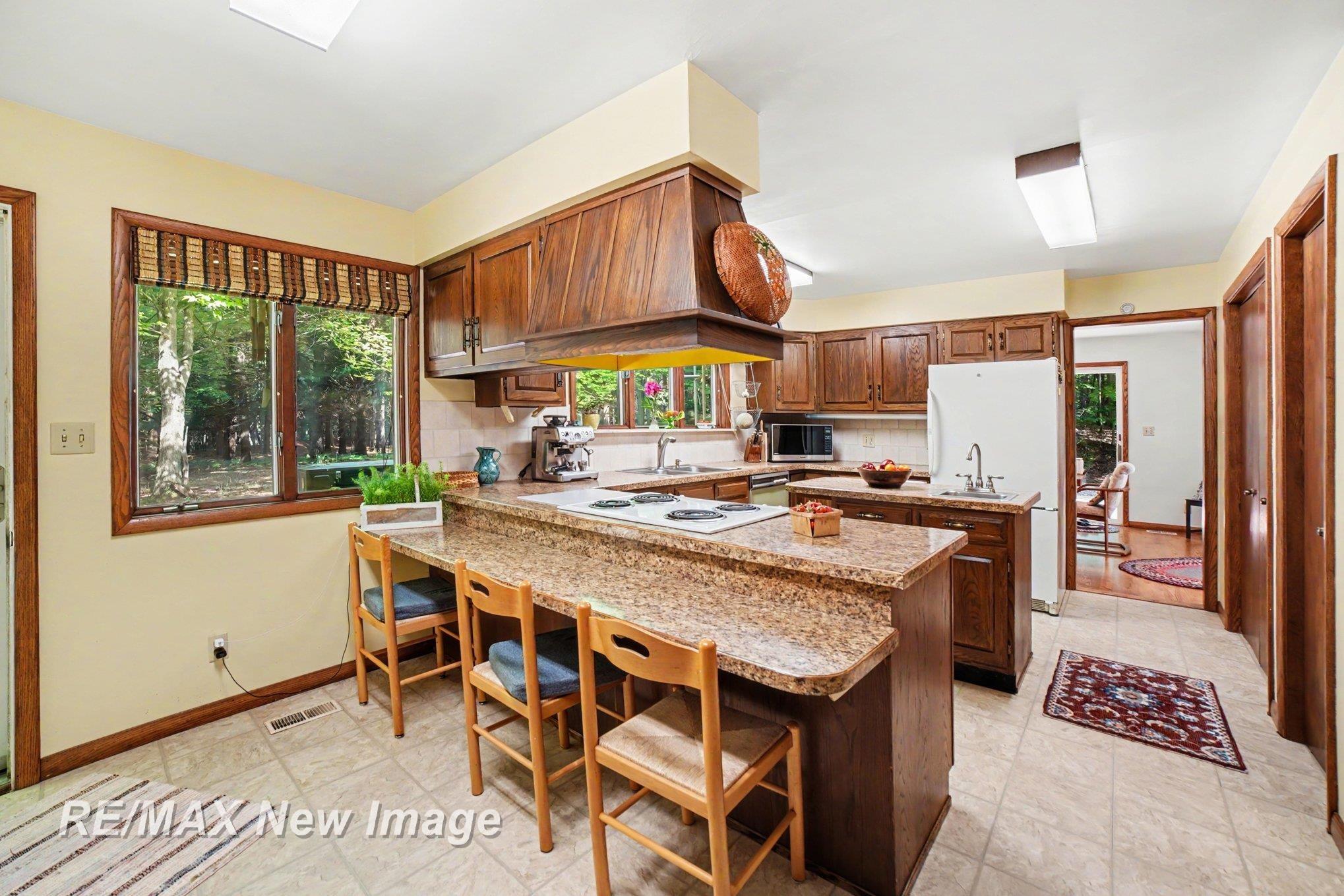 4093 Pruess Road