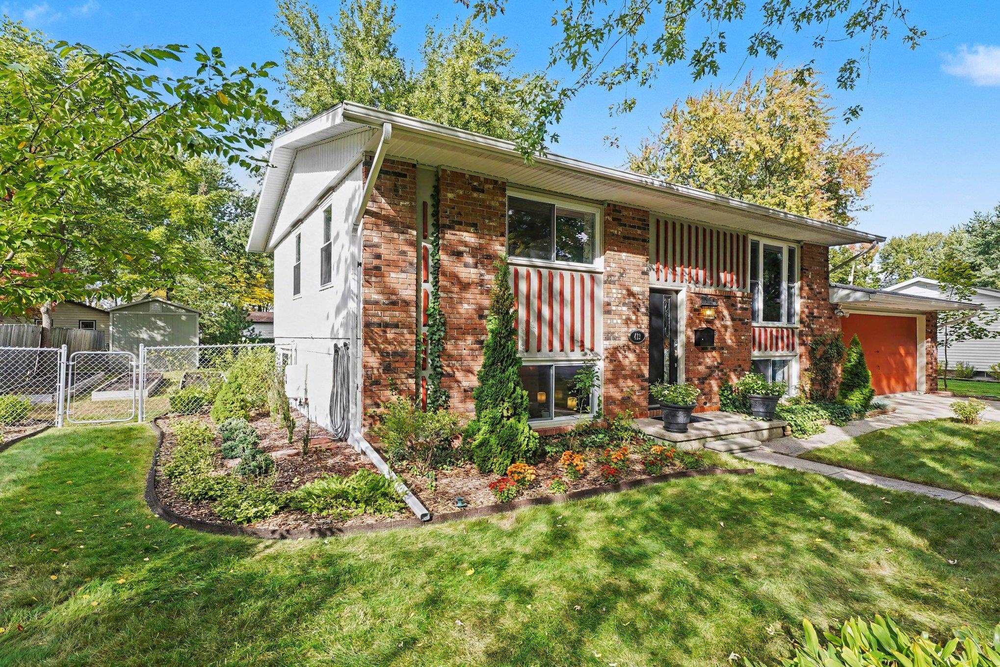 413 Hollybrook Drive