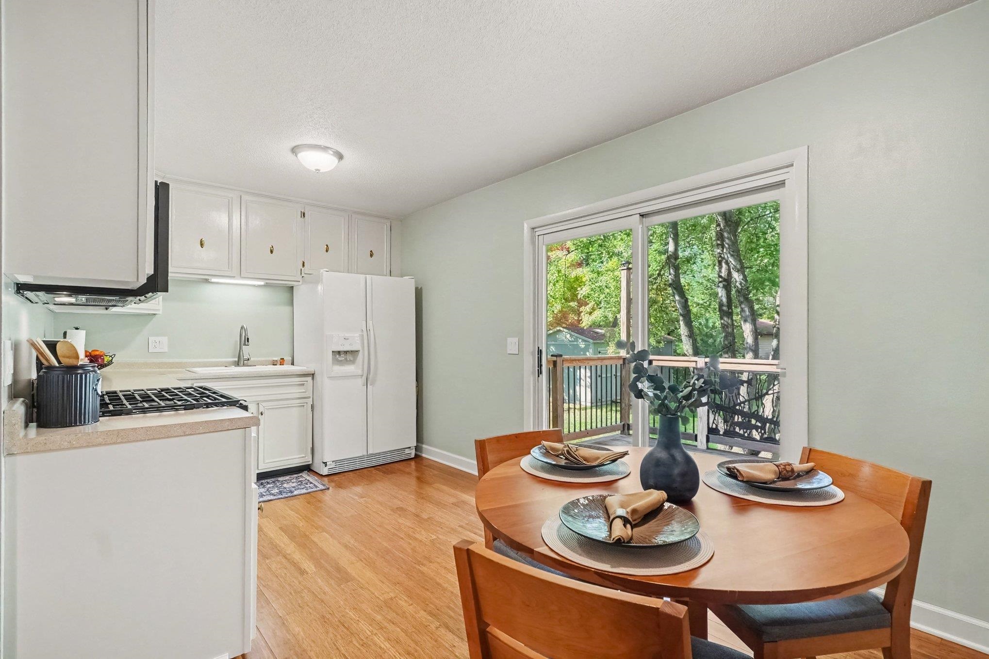 413 Hollybrook Drive