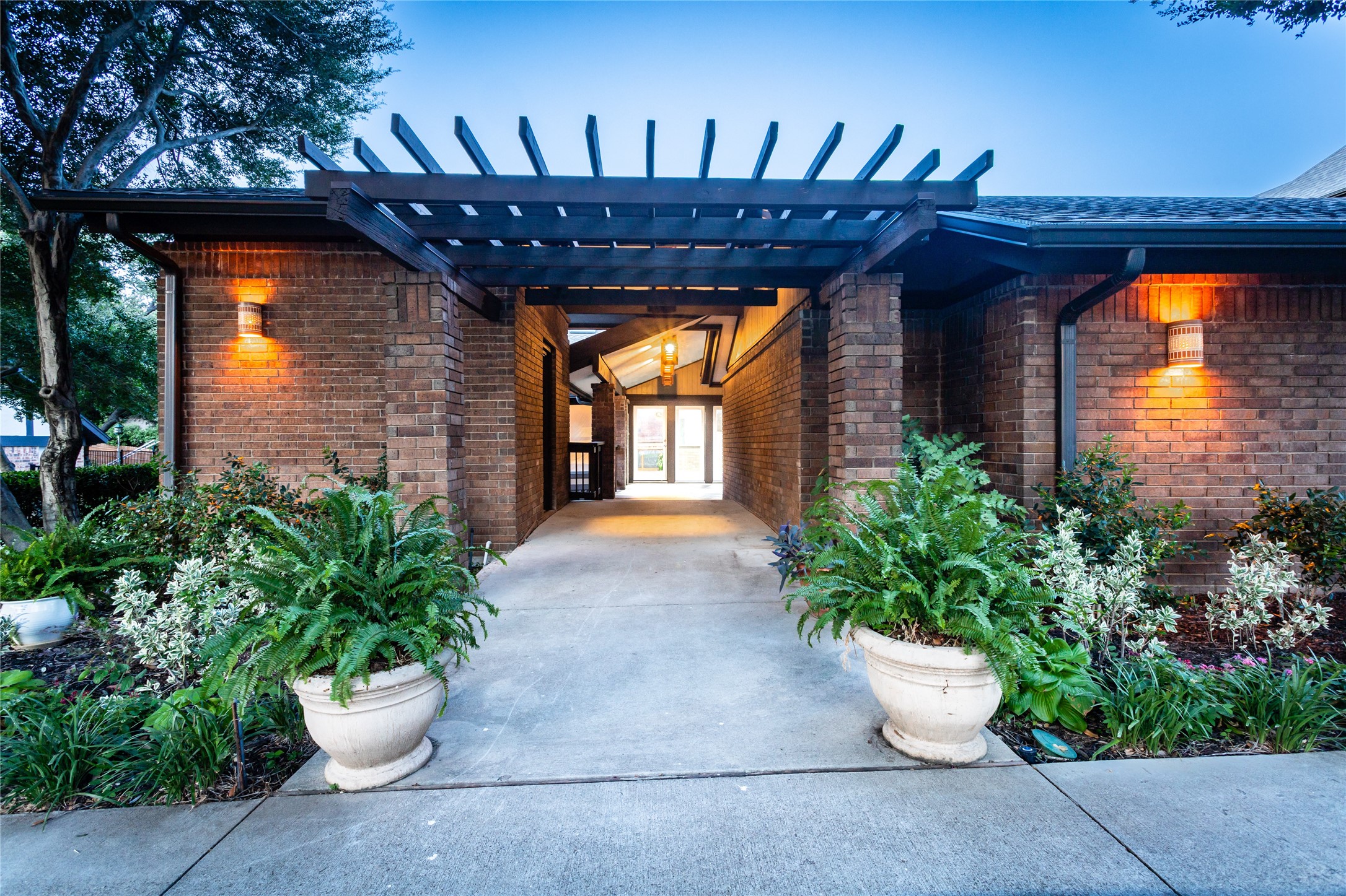 3500 Wingren Drive