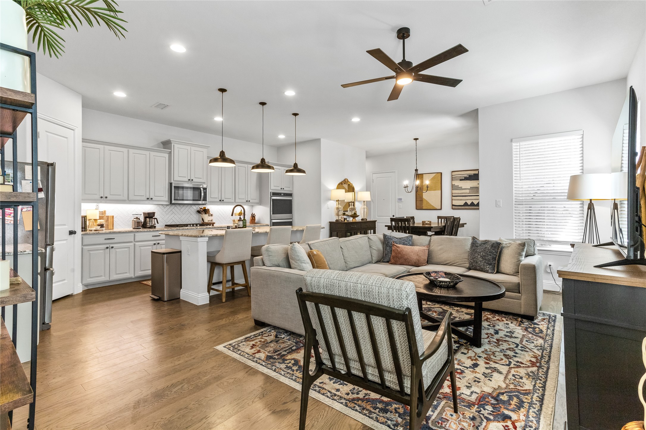 7620 Regal Lane