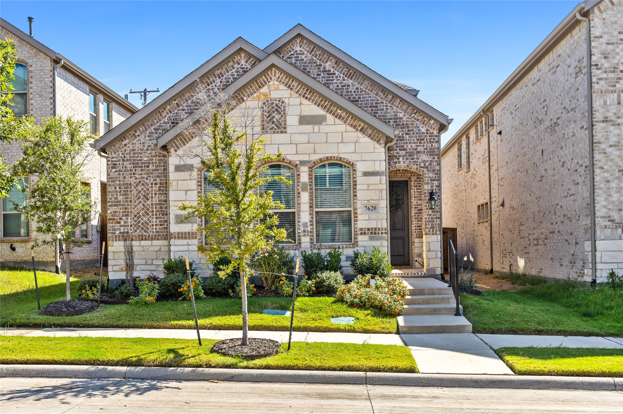 7620 Regal Lane