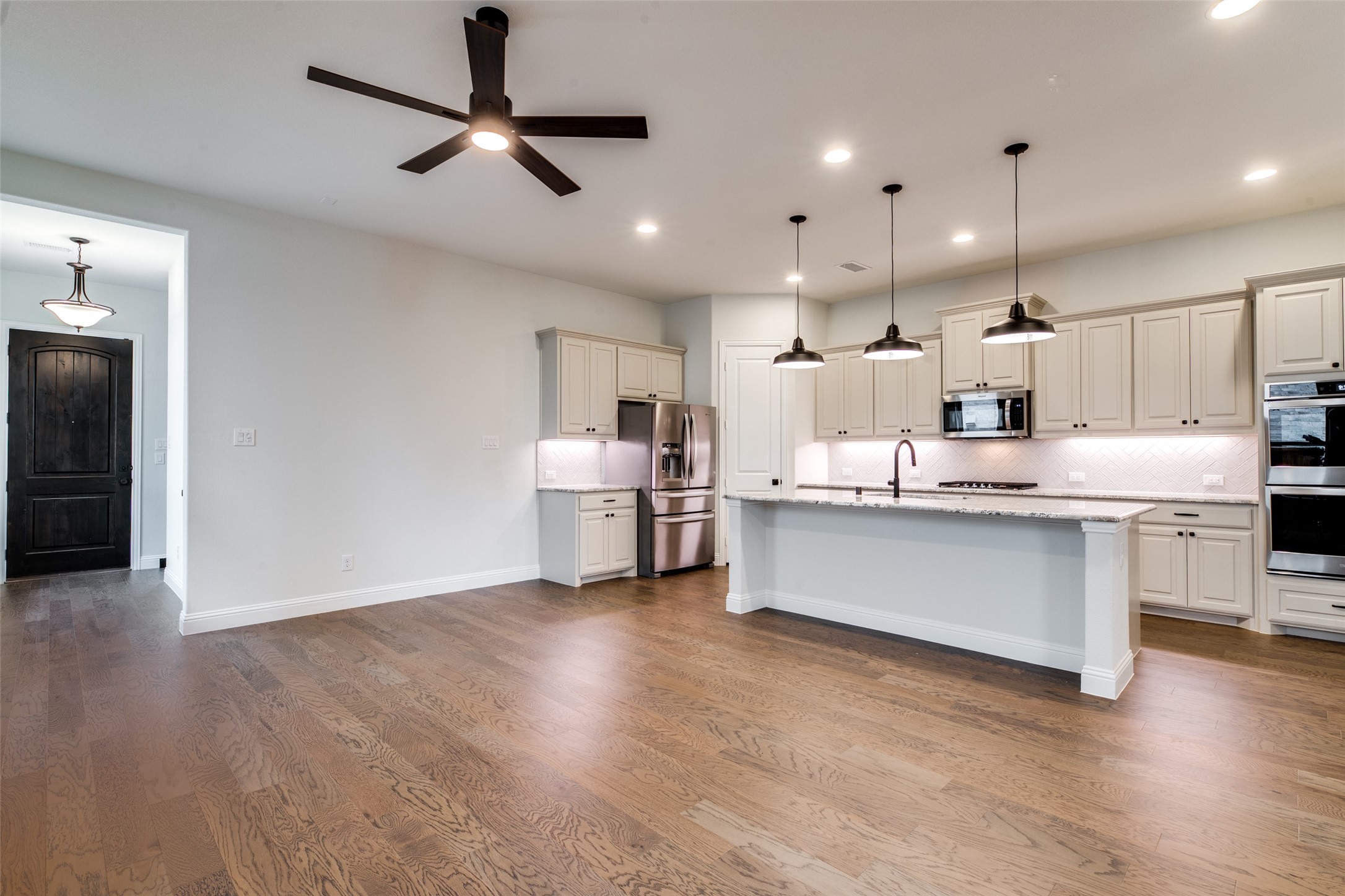 7620 Regal Lane