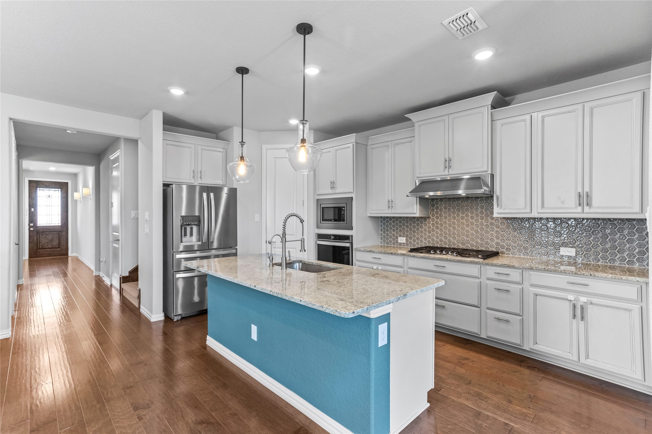 1940 Rayburn Court