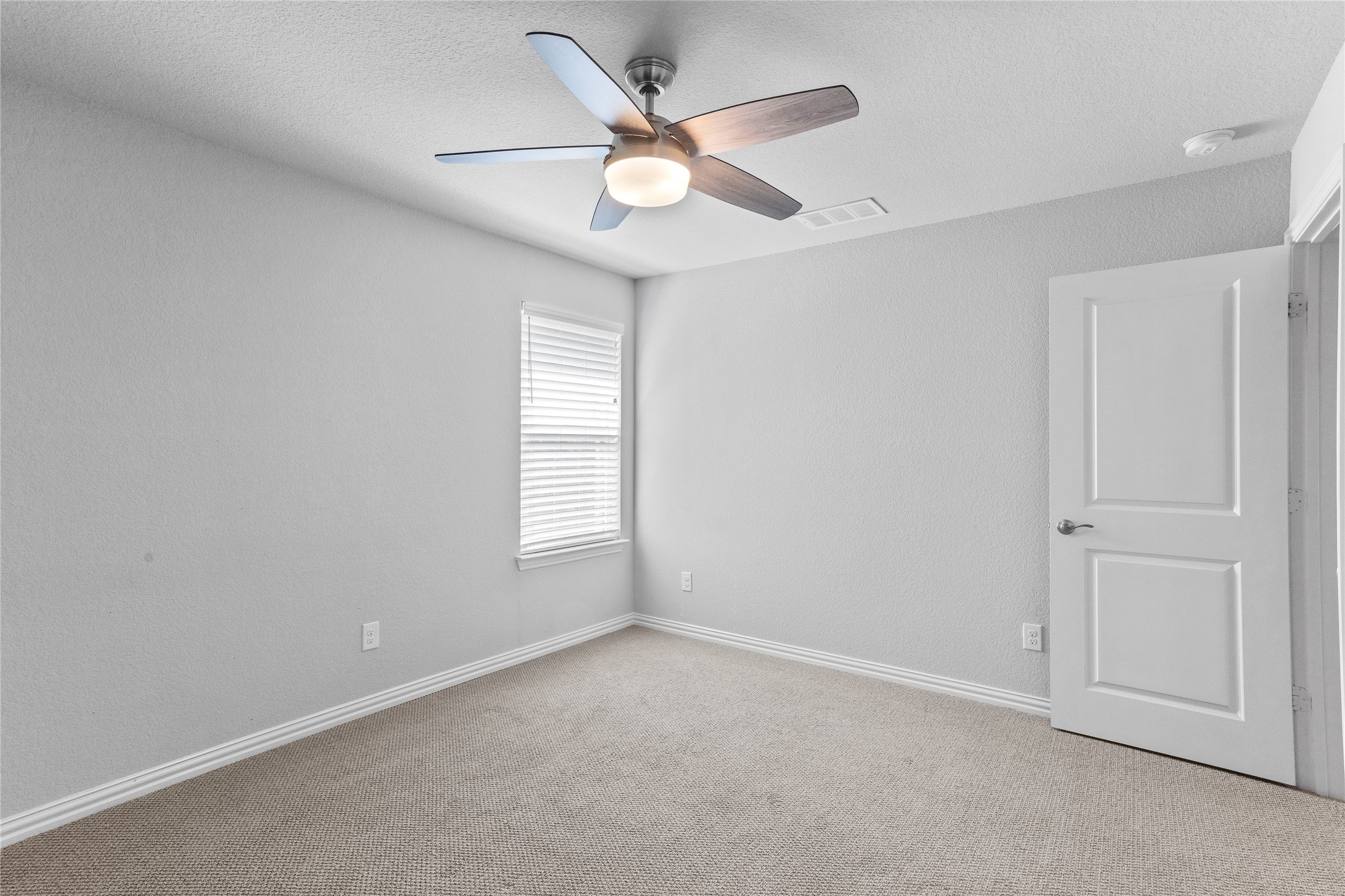 1940 Rayburn Court