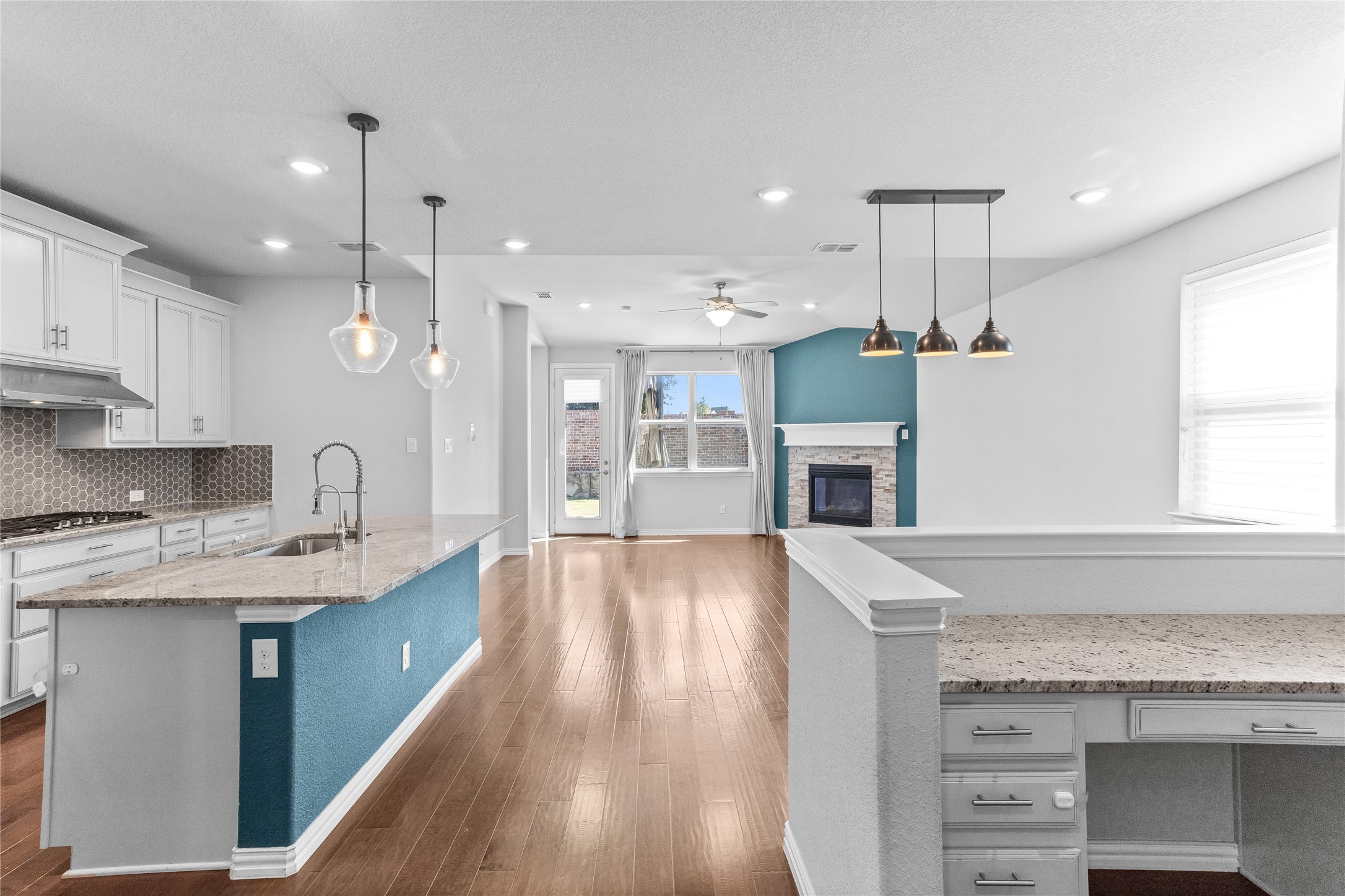 1940 Rayburn Court