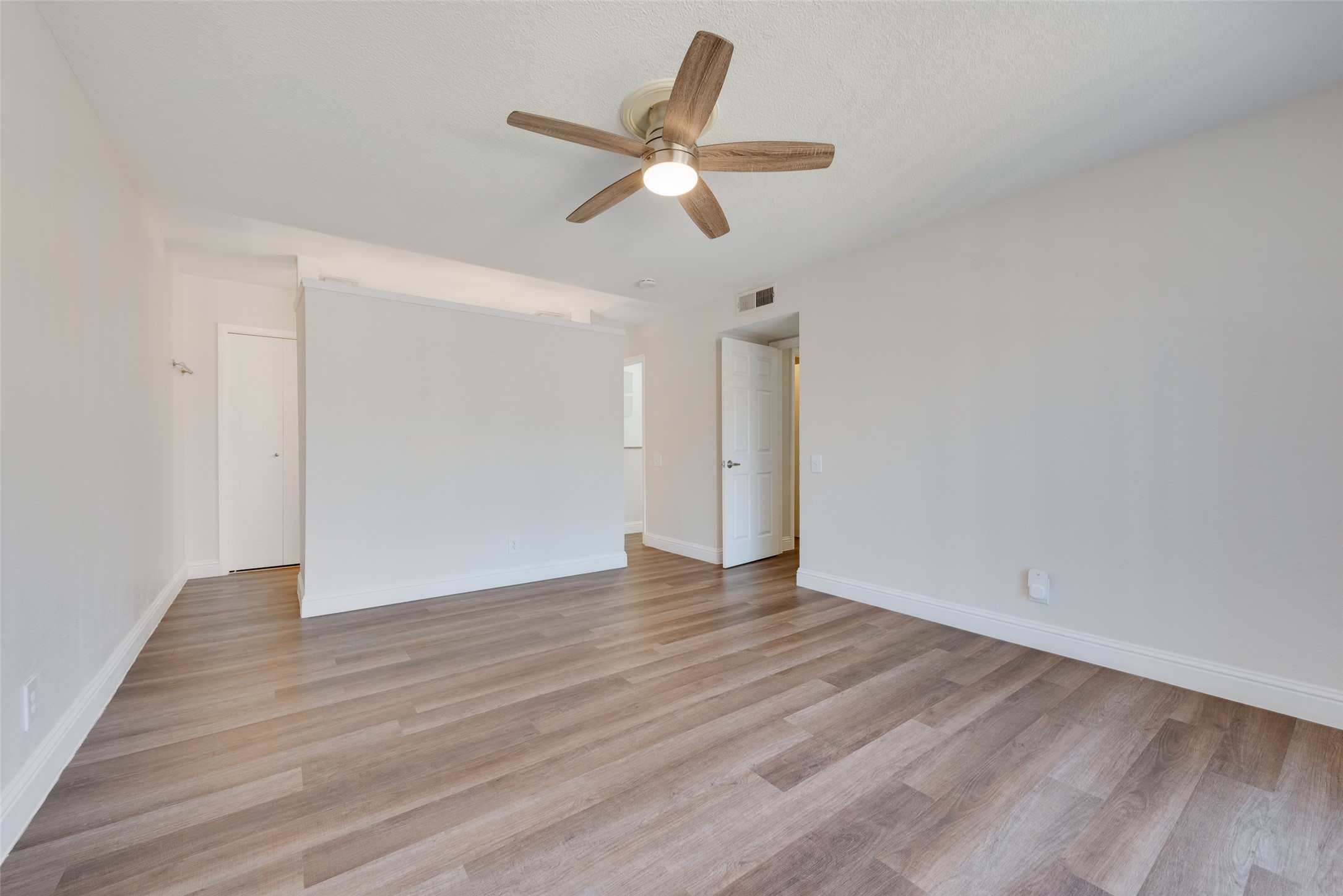 3210 Coronado Street